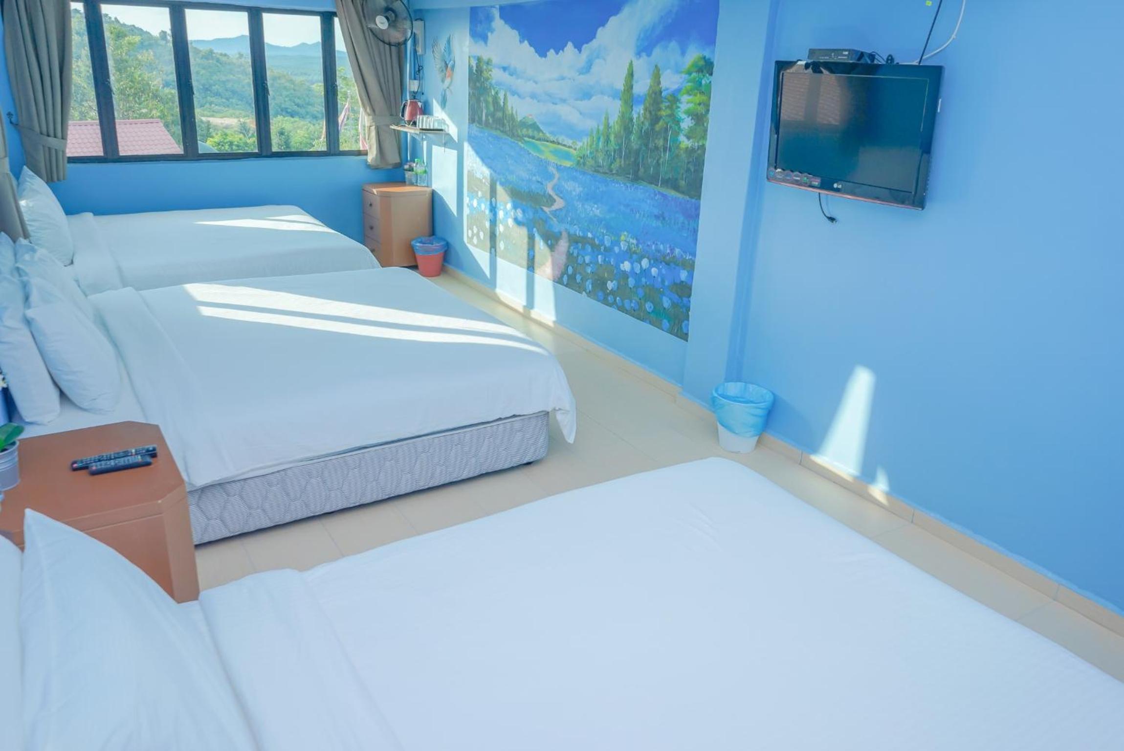 Family Suite - Photo 3