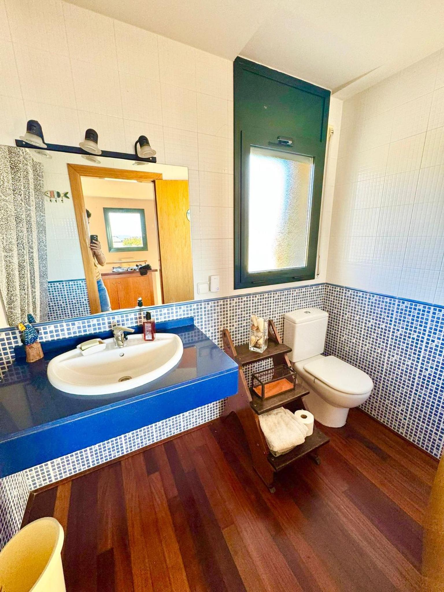 Three-Bedroom House photo 2