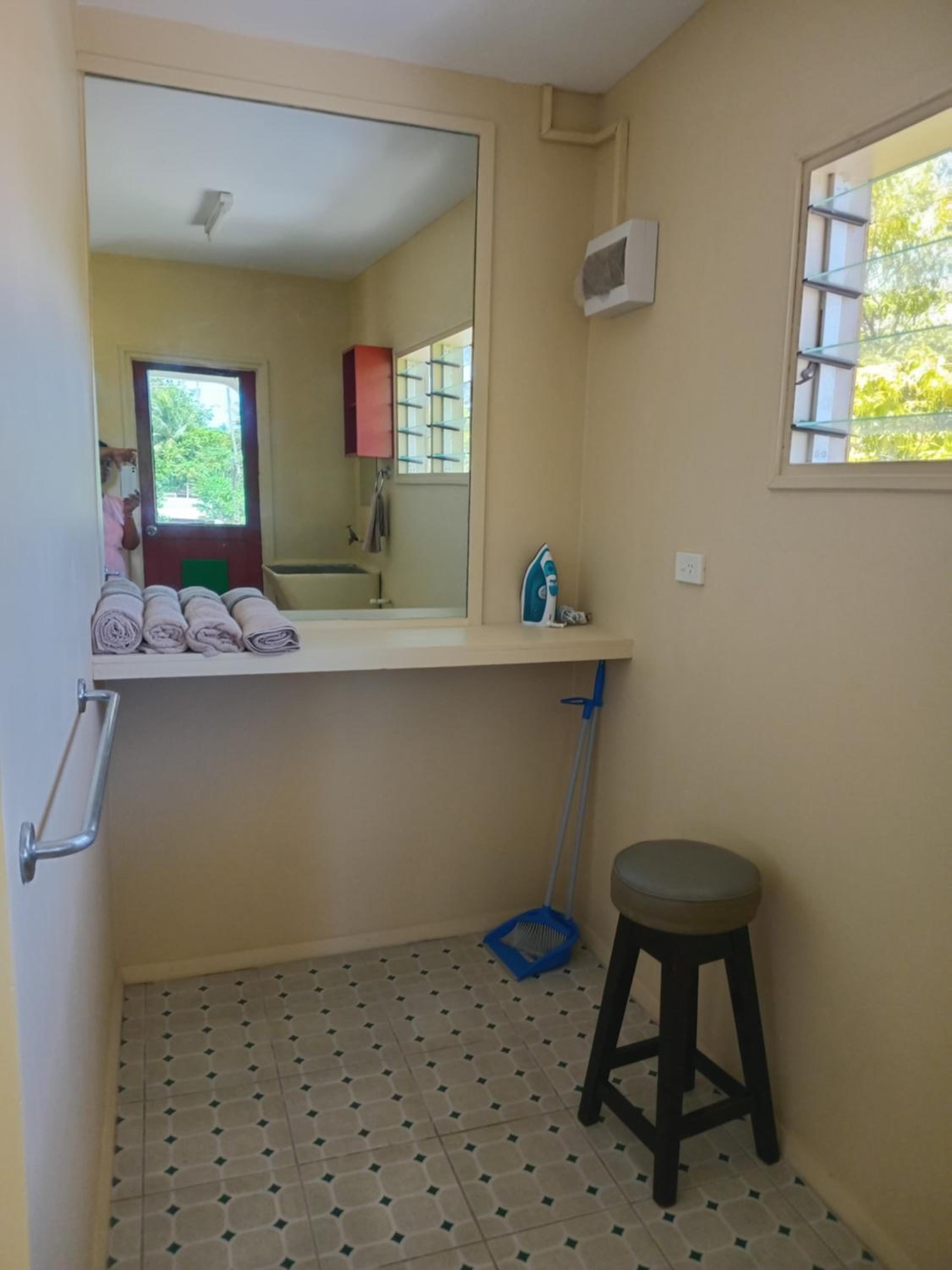 Two-Bedroom Apartment with Balcony photo 2