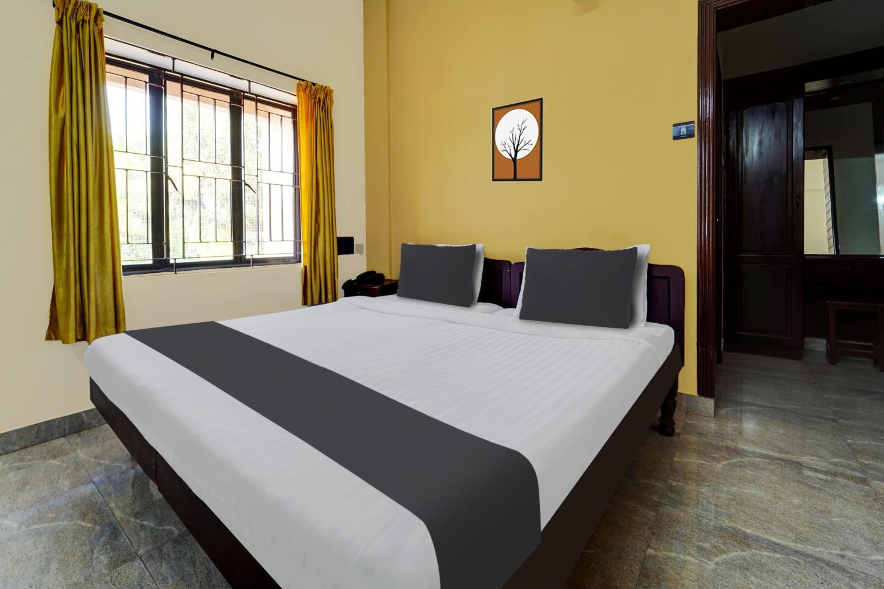 Classic Triple Room