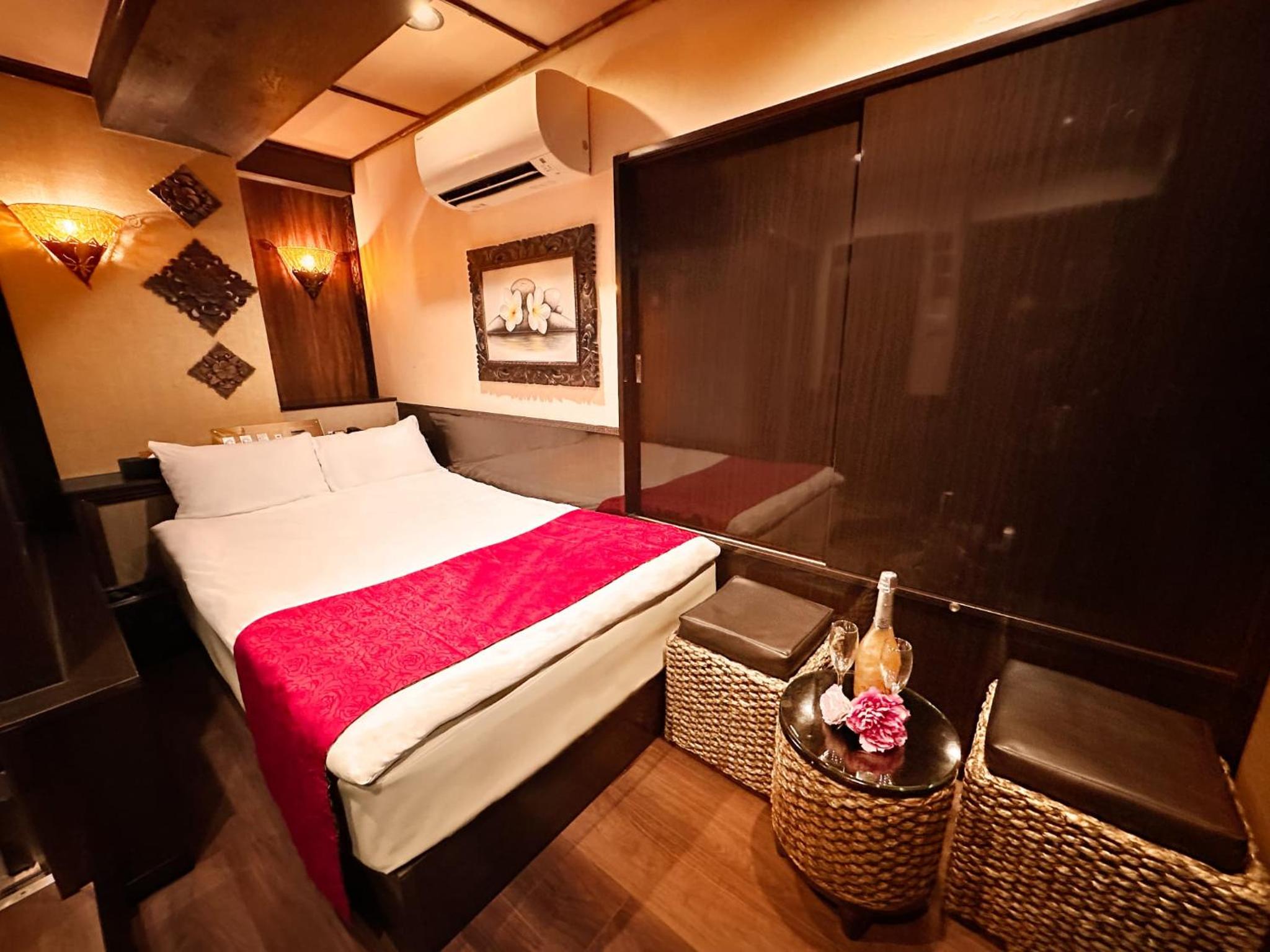 Double Room - Photo 2