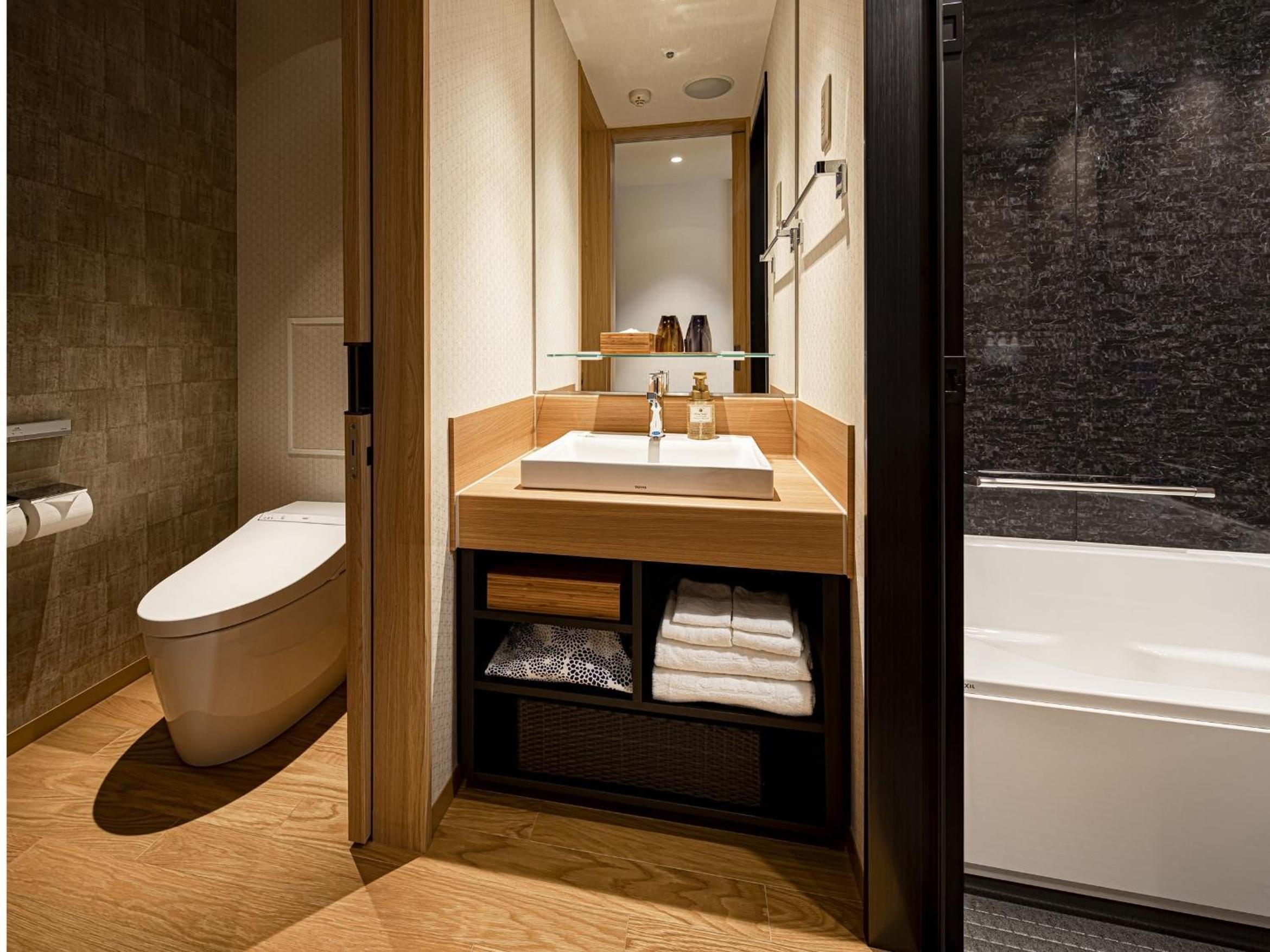 Standard Twin Room - Photo 5
