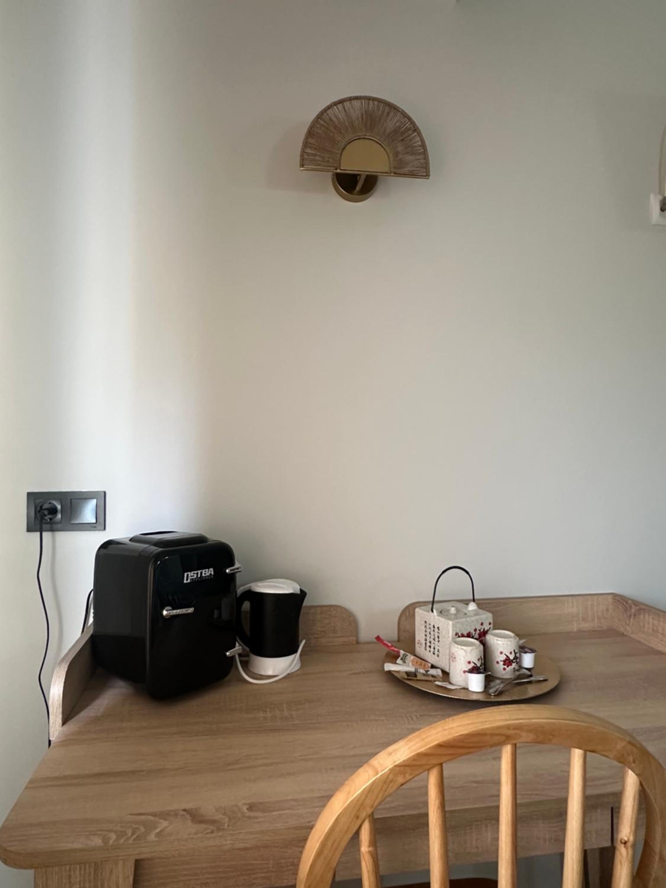 Double Room - Photo 13