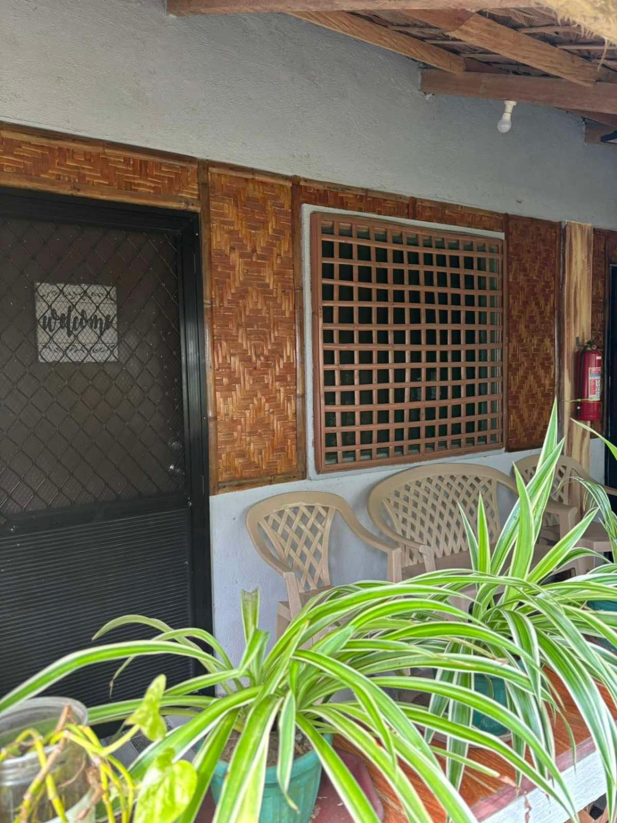 Two-Bedroom House - Photo 23