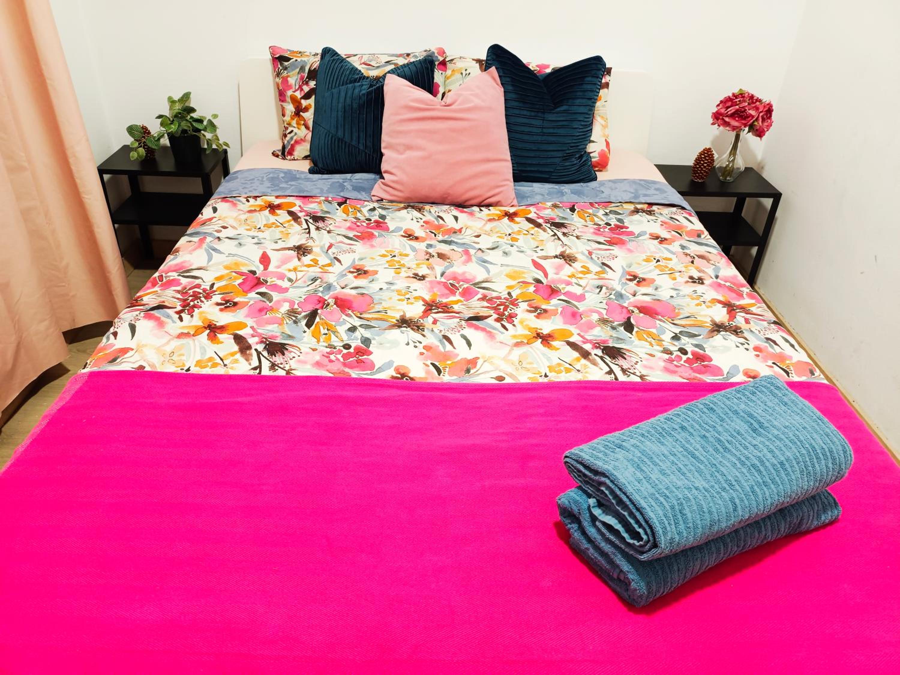 Habitación Triple con Baño Privado