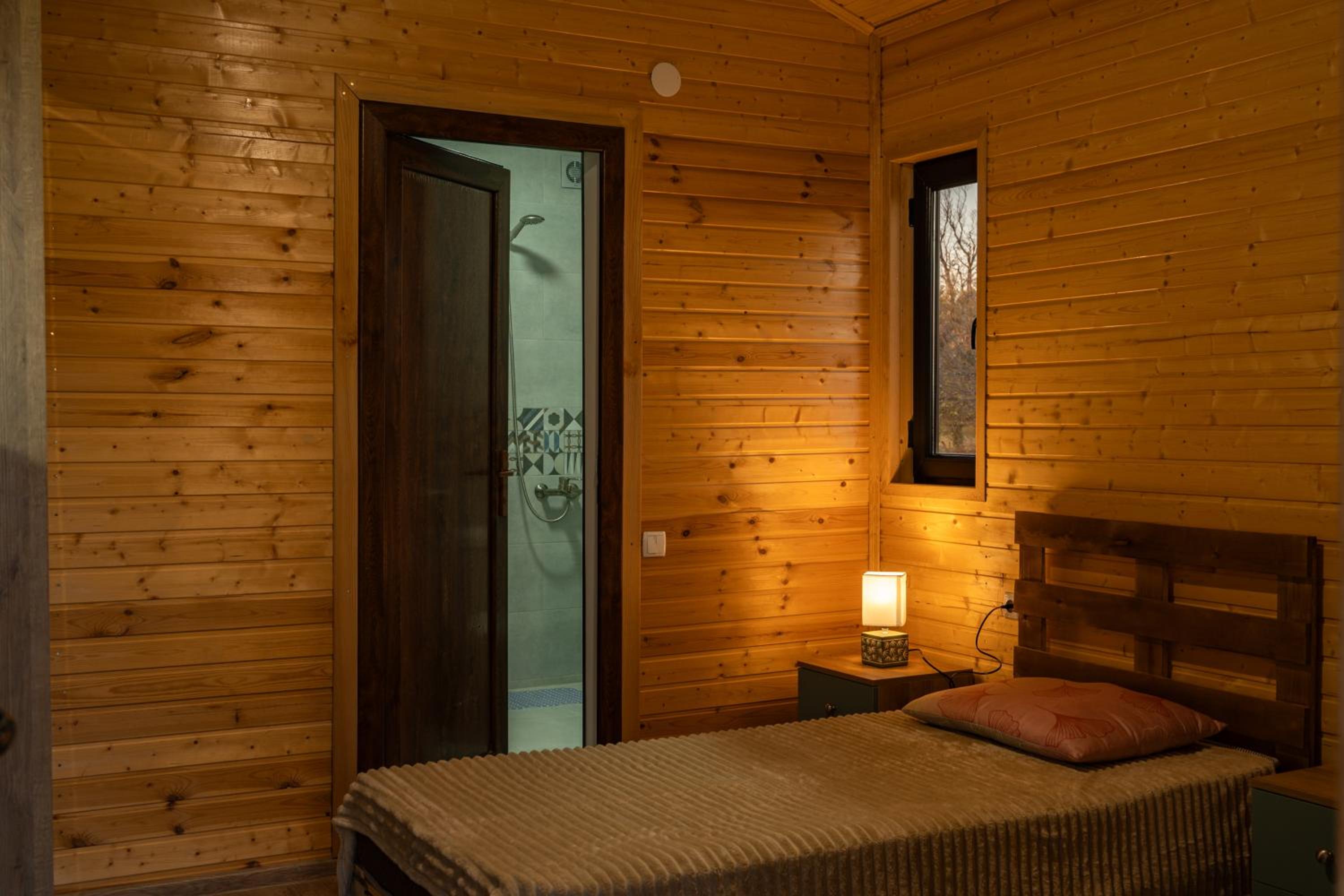 Three-Bedroom Chalet photo 1