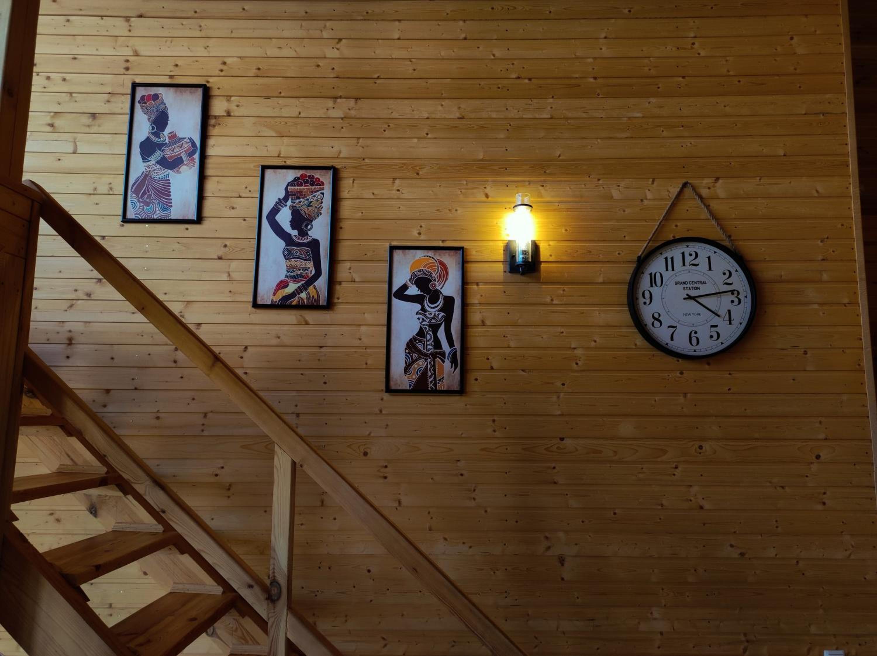 Three-Bedroom Chalet photo 3