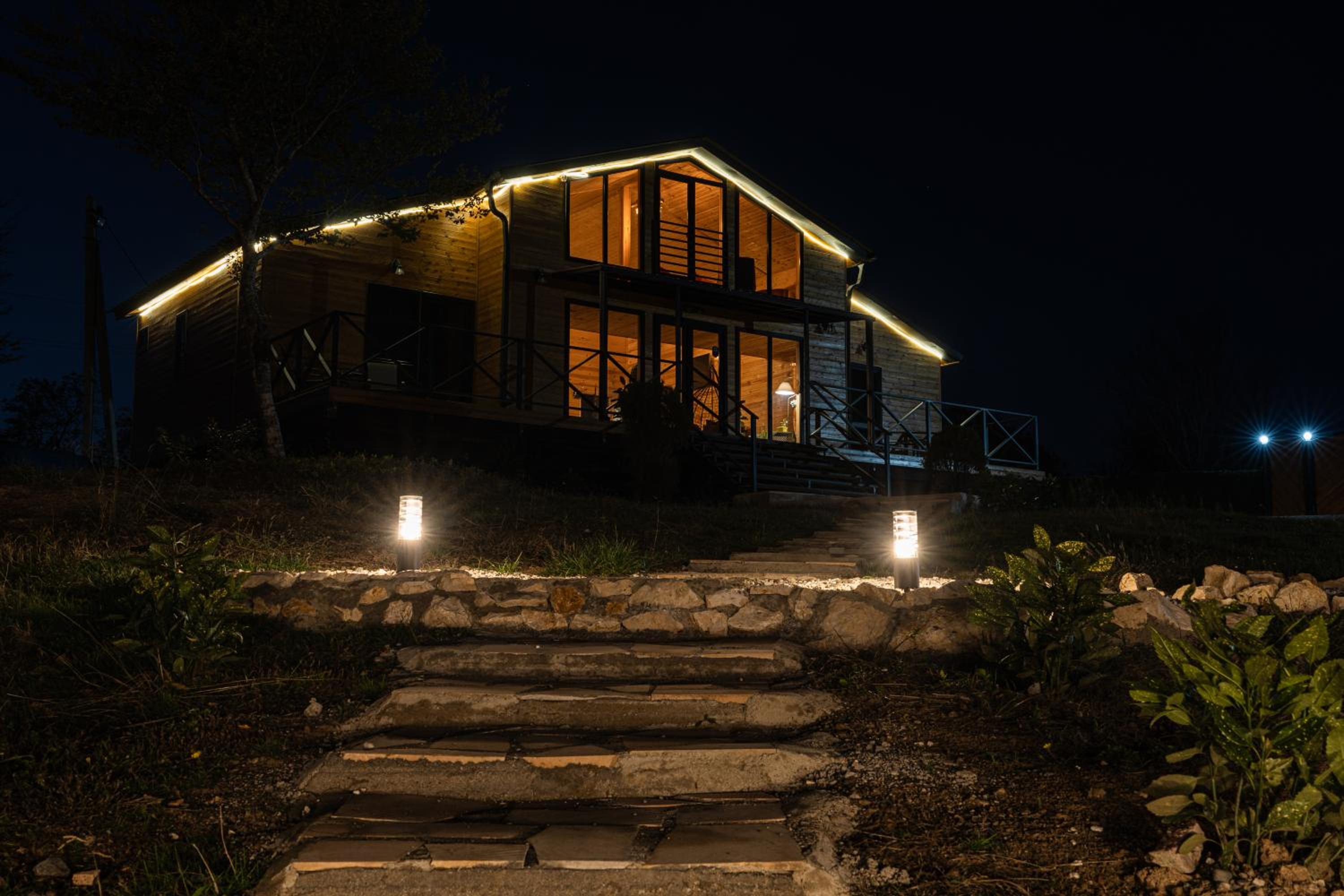 Three-Bedroom Chalet photo 2