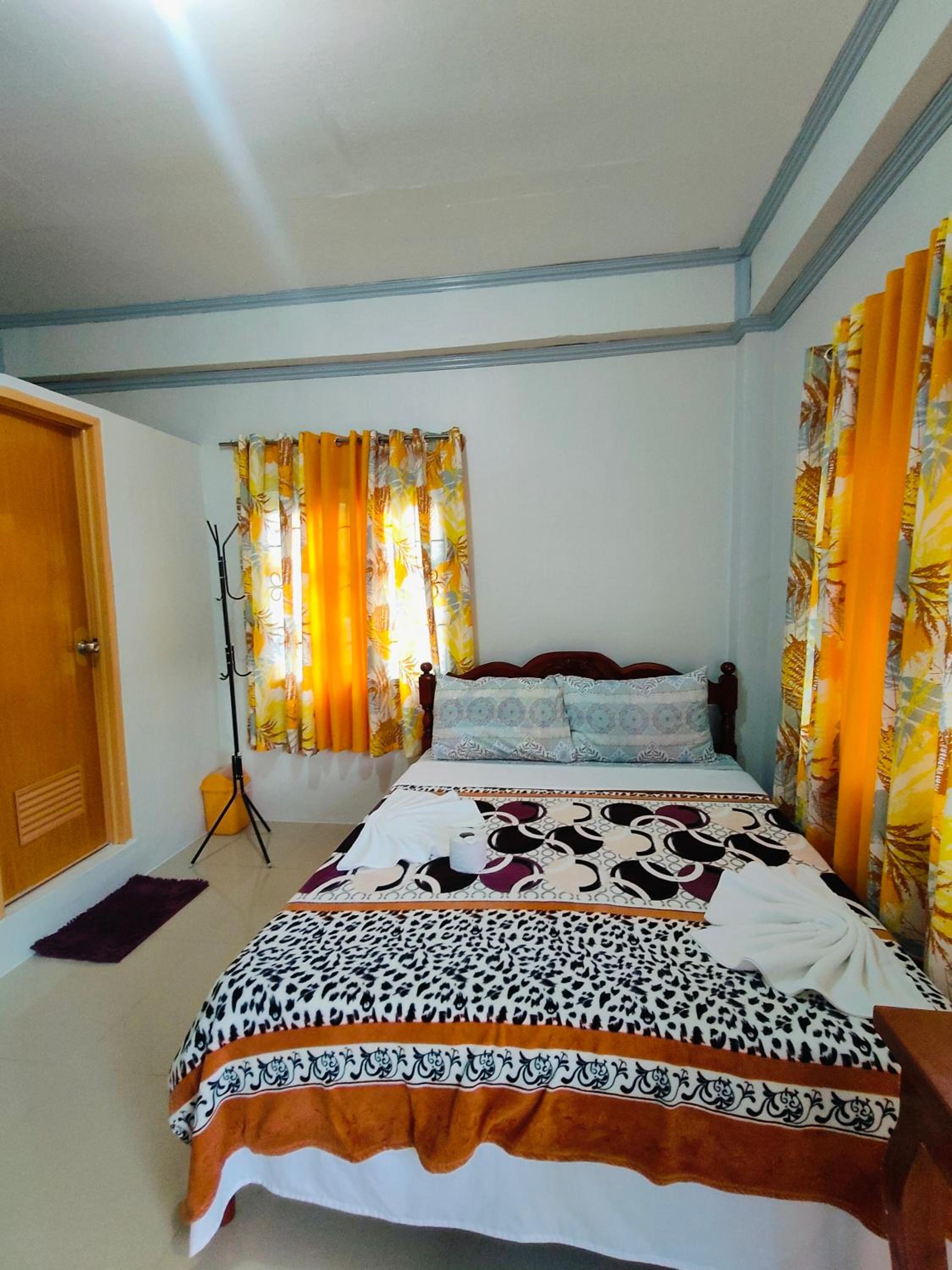 Double Room - Photo 28