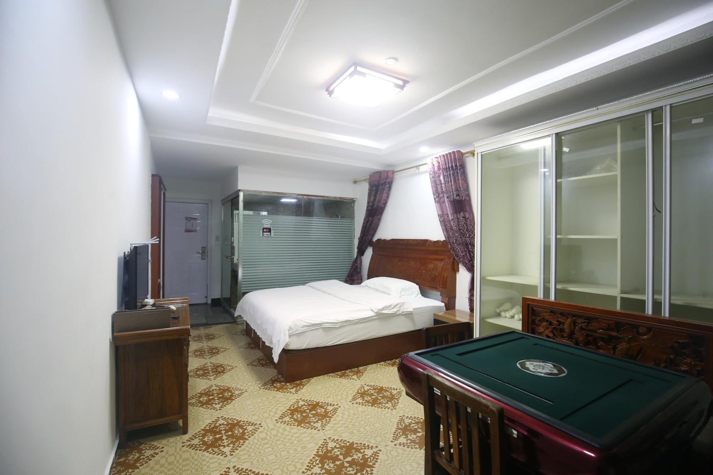 Two-Bedroom Suite photo 3