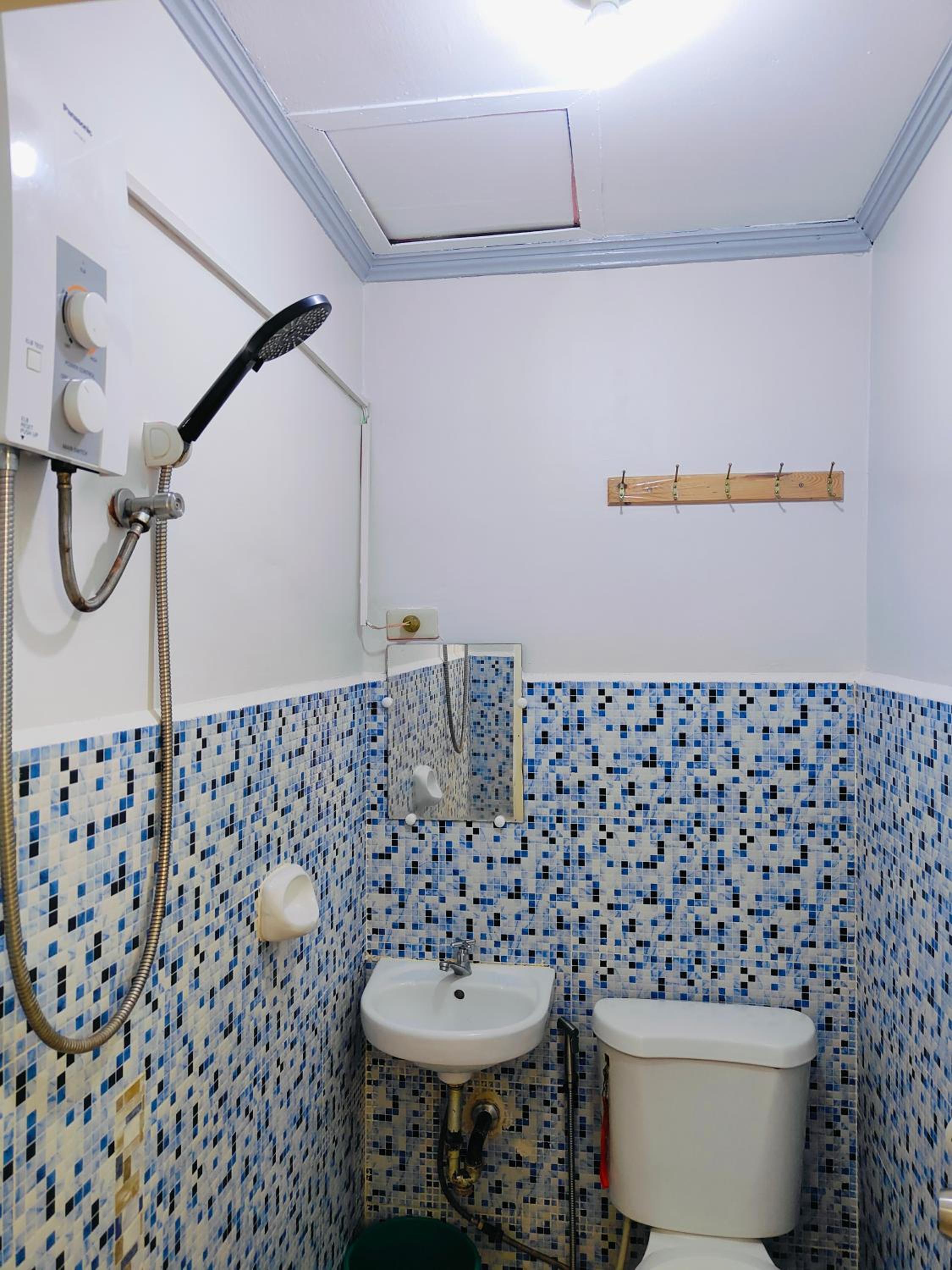 Double Room - Photo 7