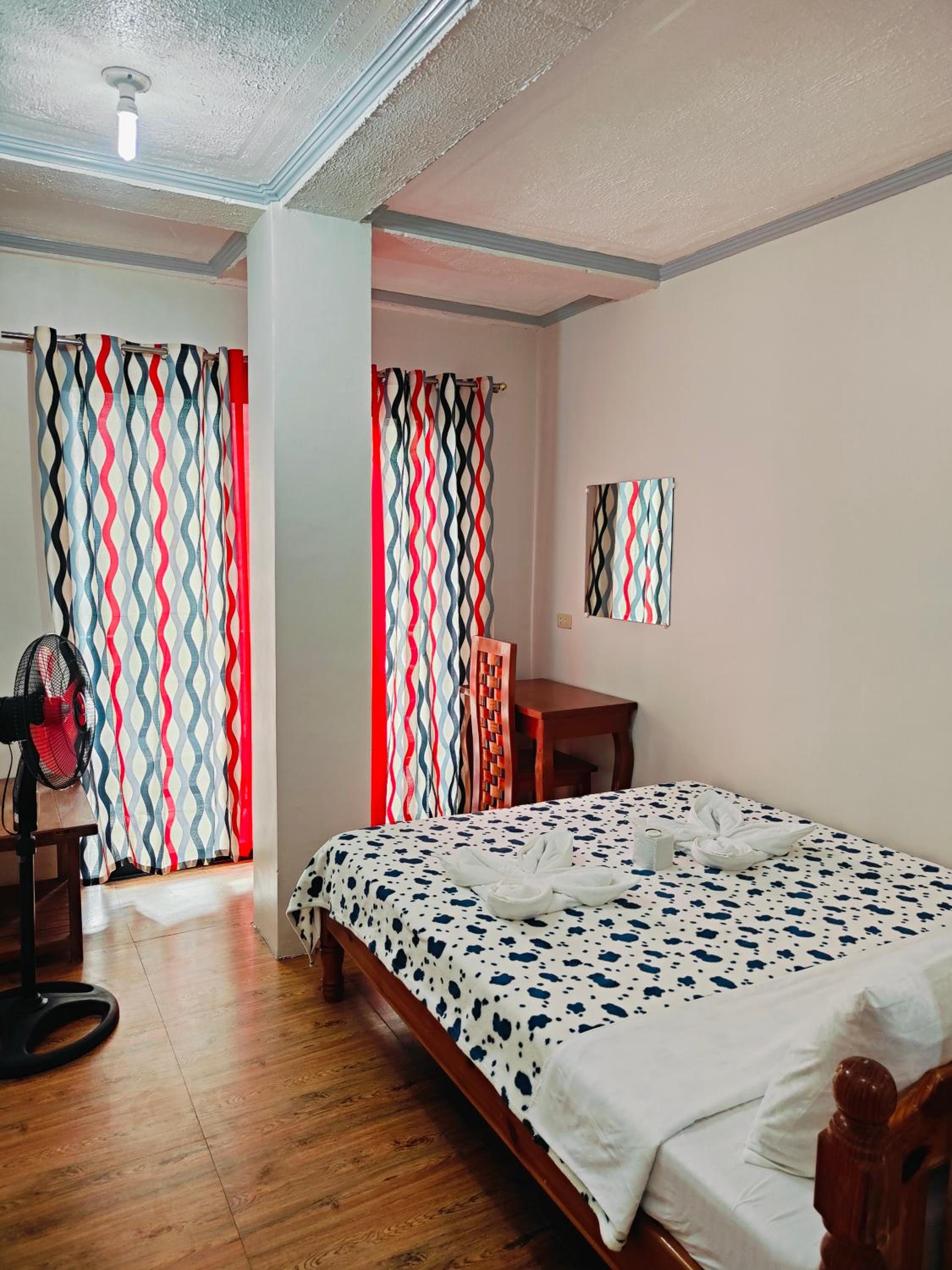 Double Room - Photo 9