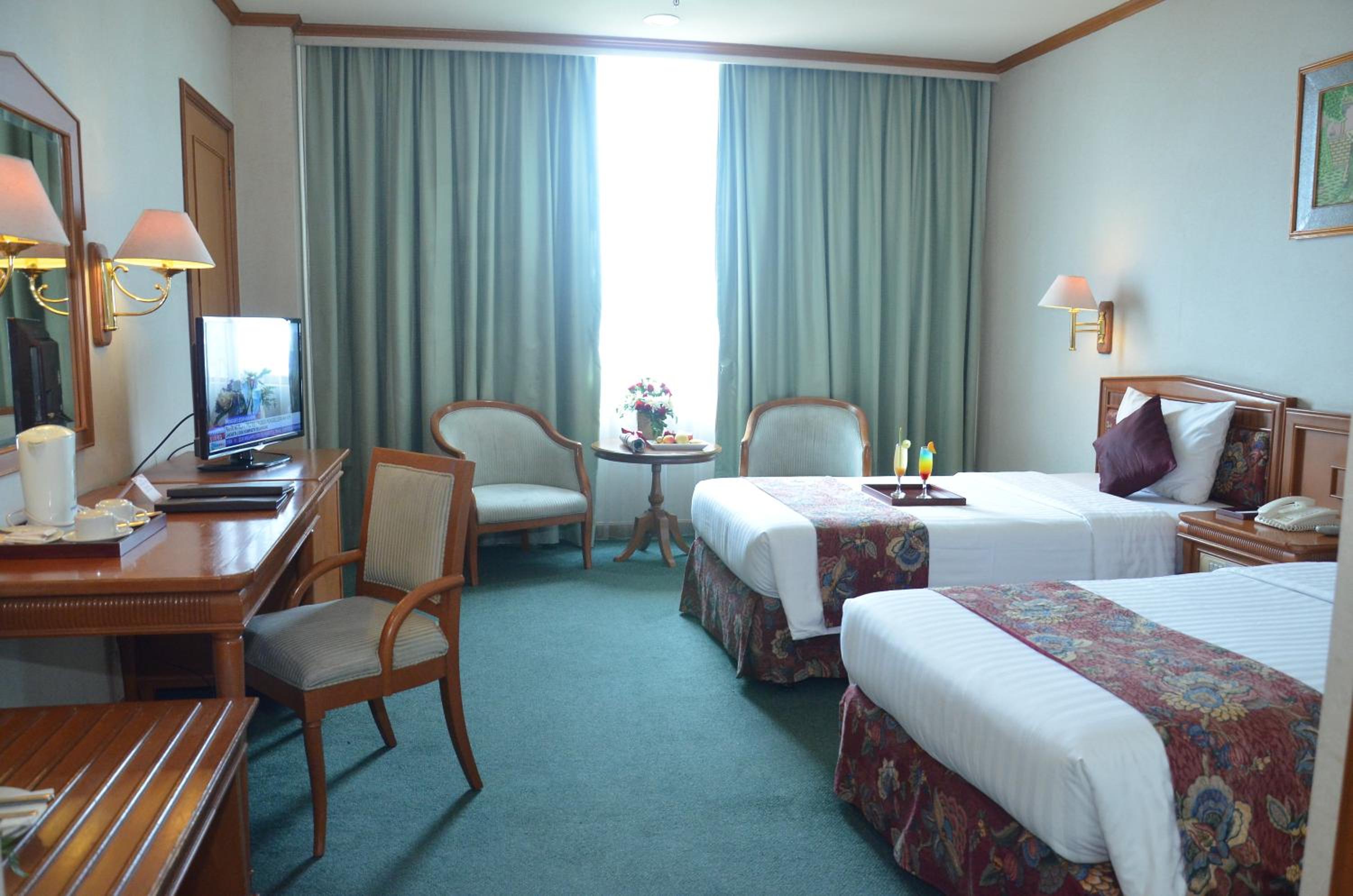 Superior Twin Room photo 3