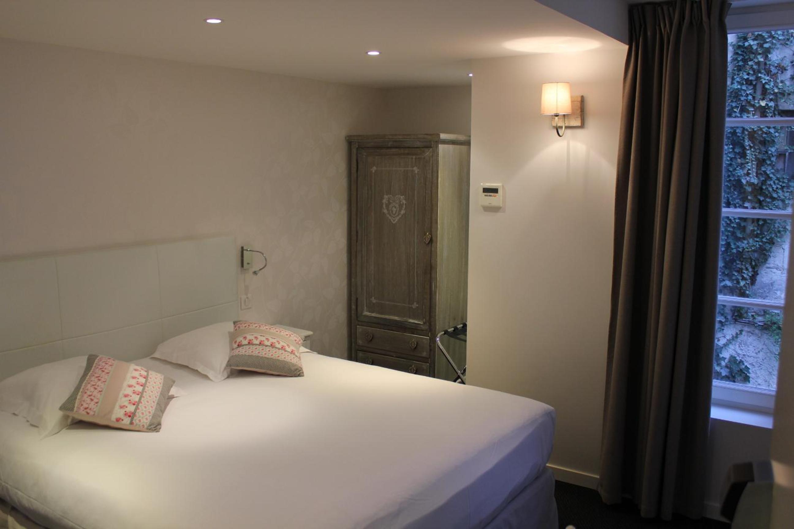 Premium room - accessible by elevator - Photo 3