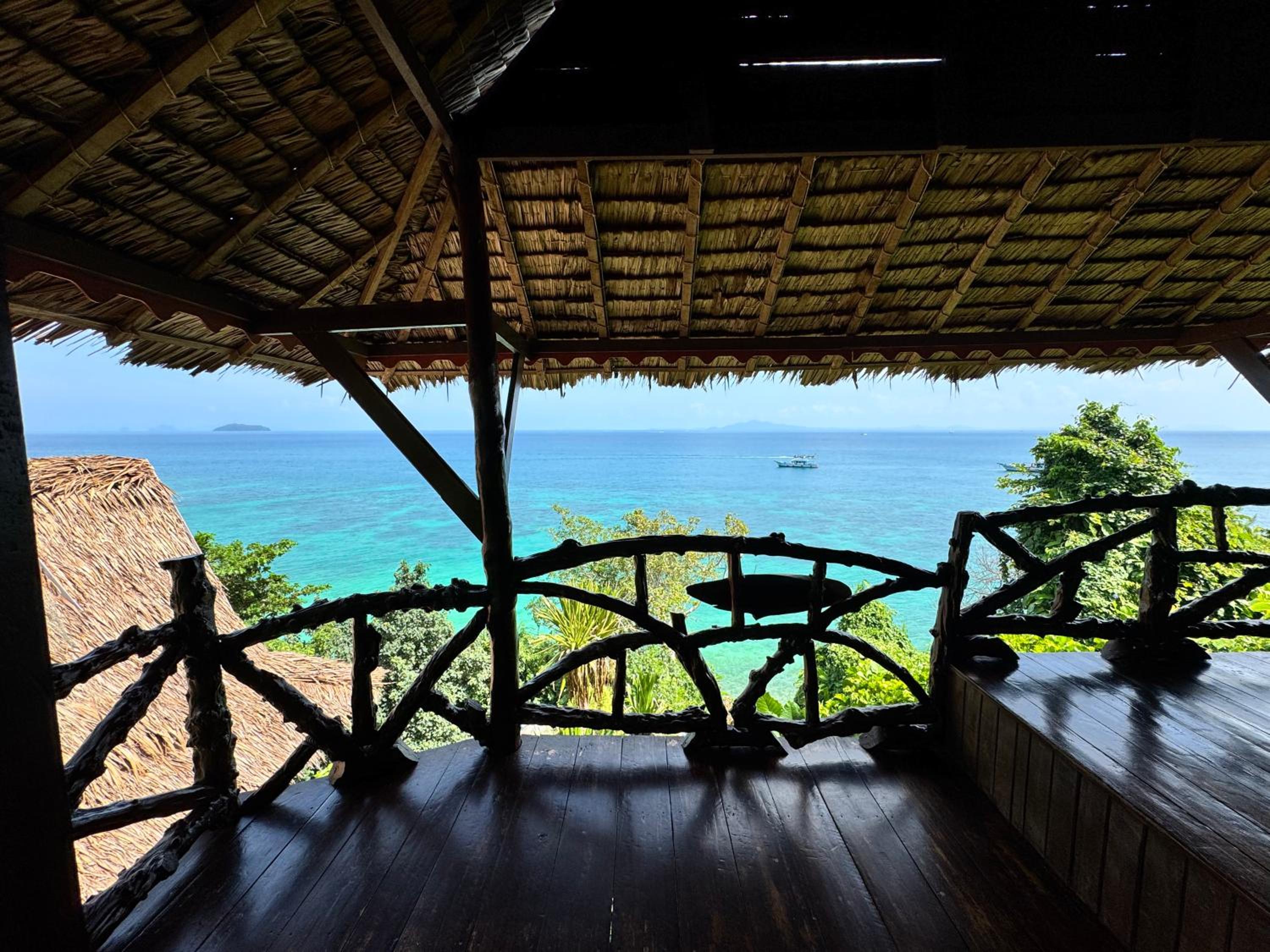 Bungalow Seaview - Fan Room - Photo 11