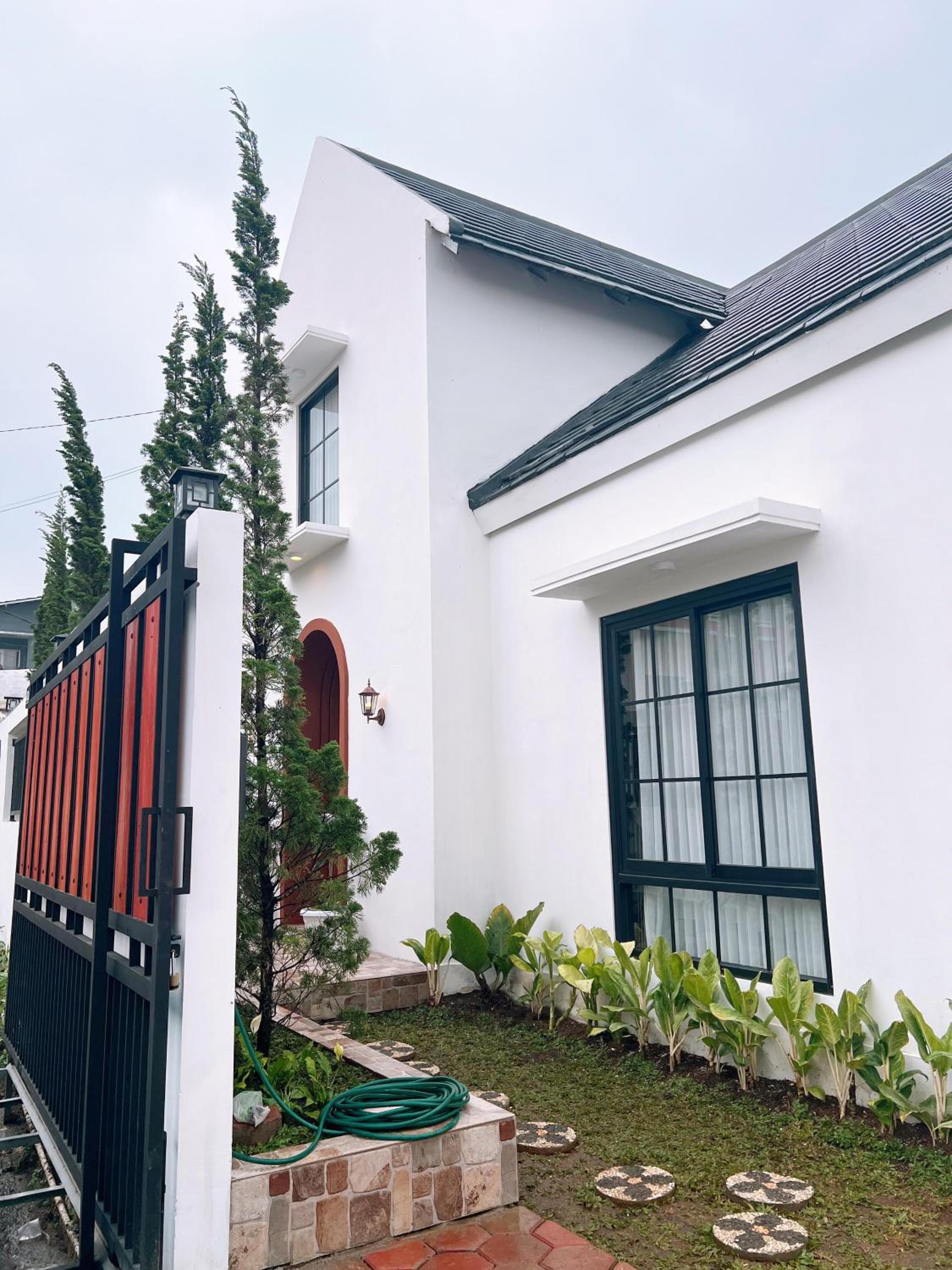 Villa photo 3