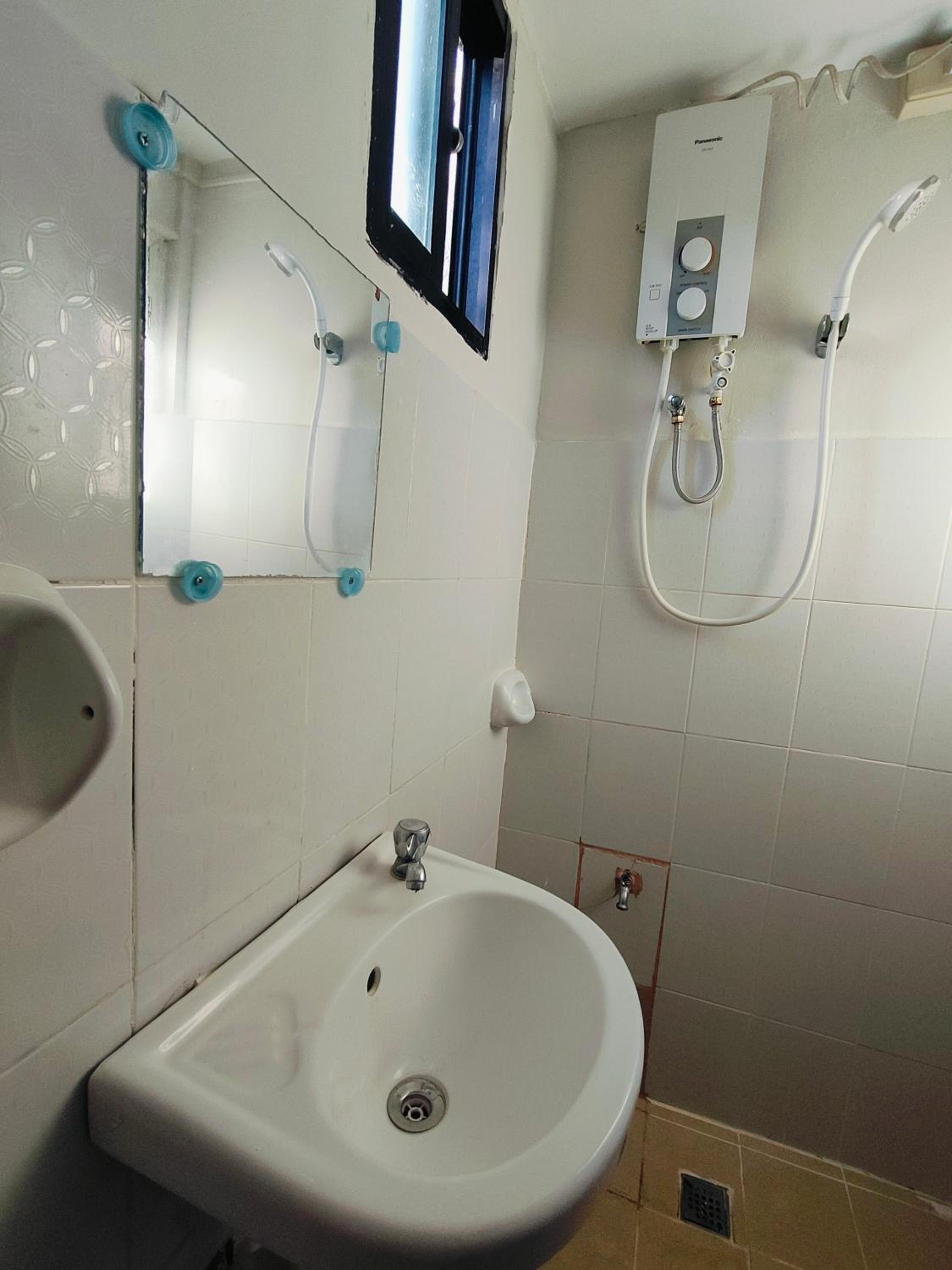 Triple Room - Photo 5