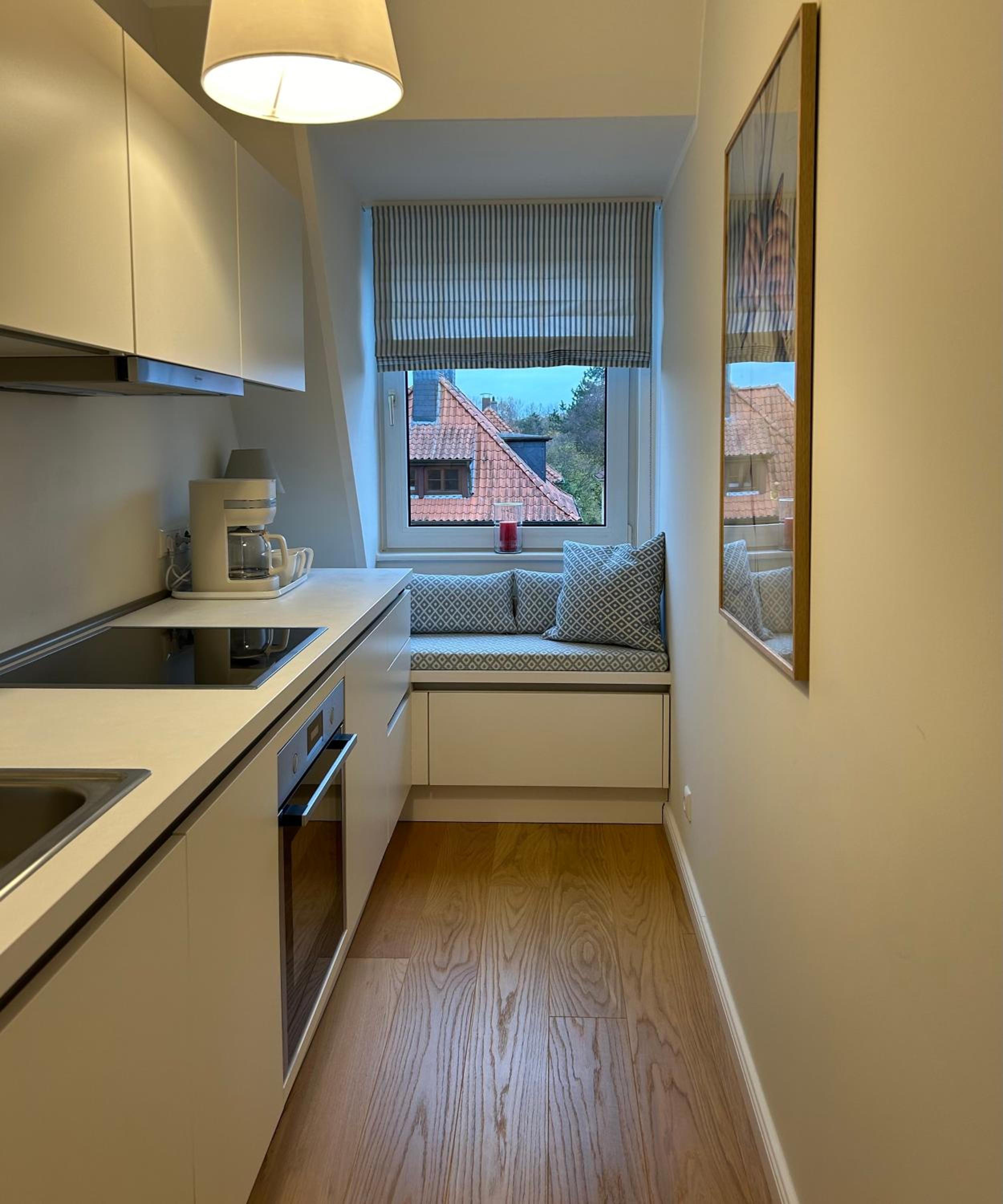 One-Bedroom Apartment photo 2