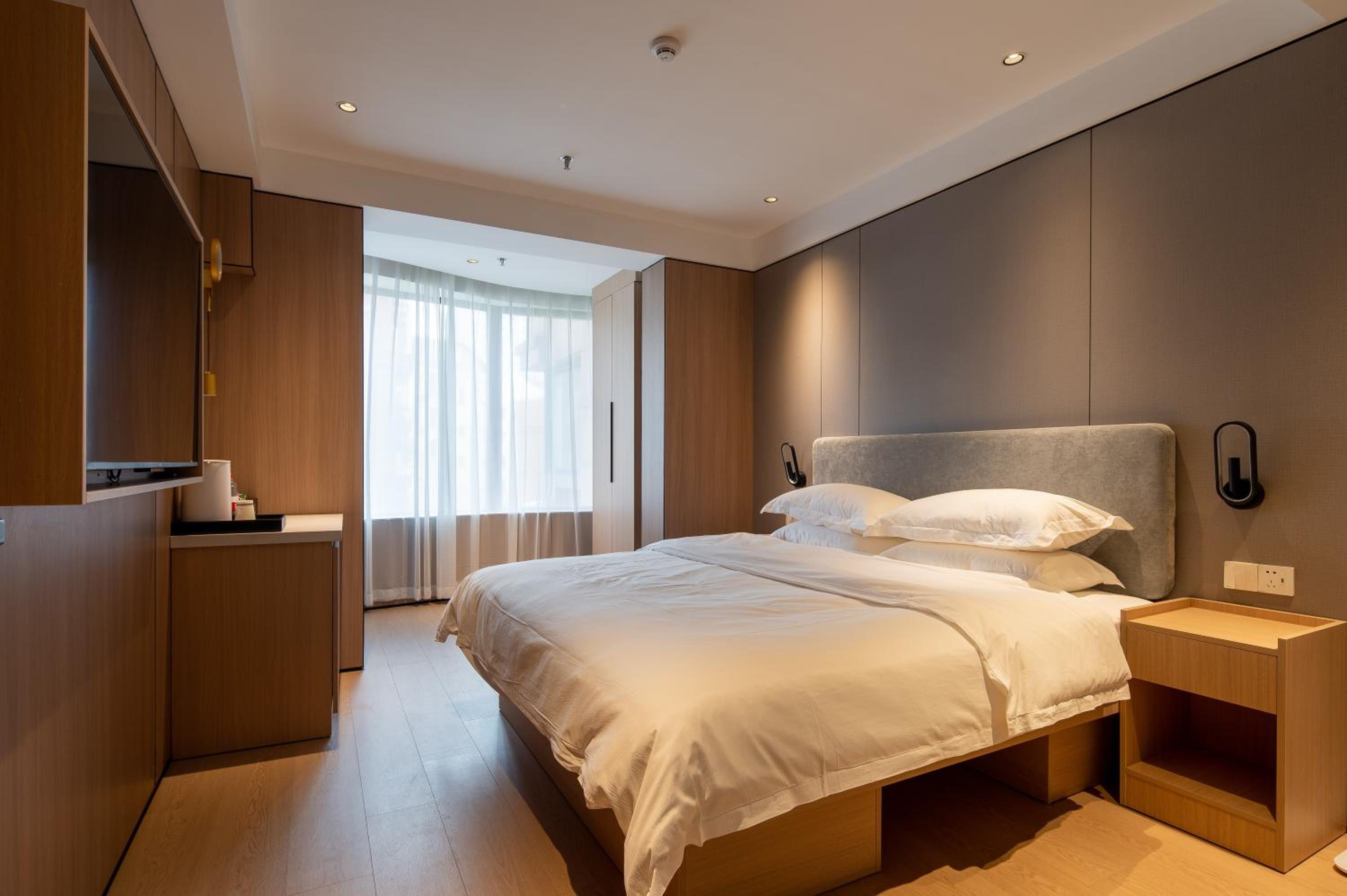 Three-Bedroom Suite