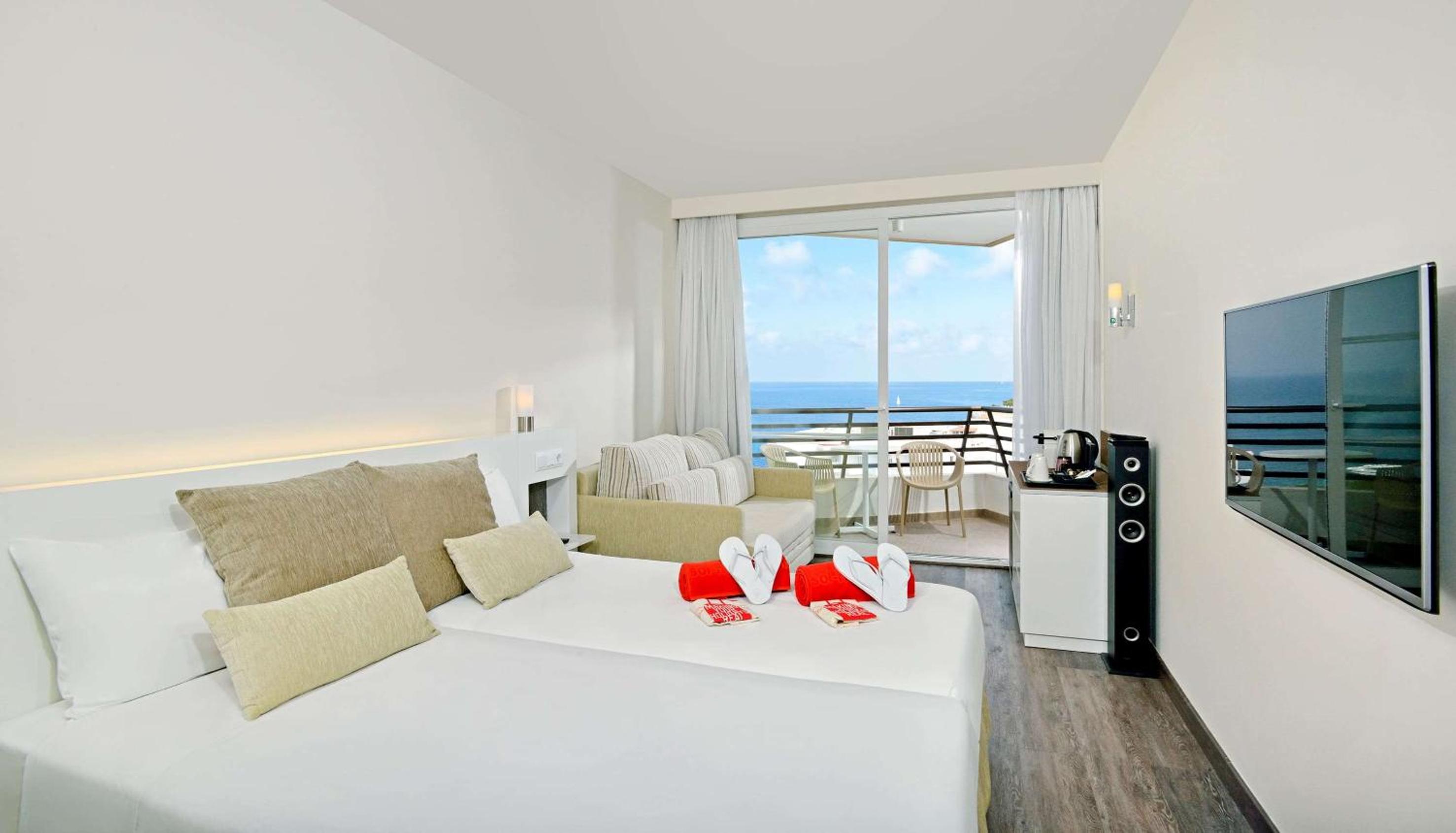 Xtra Sol Room Sea View