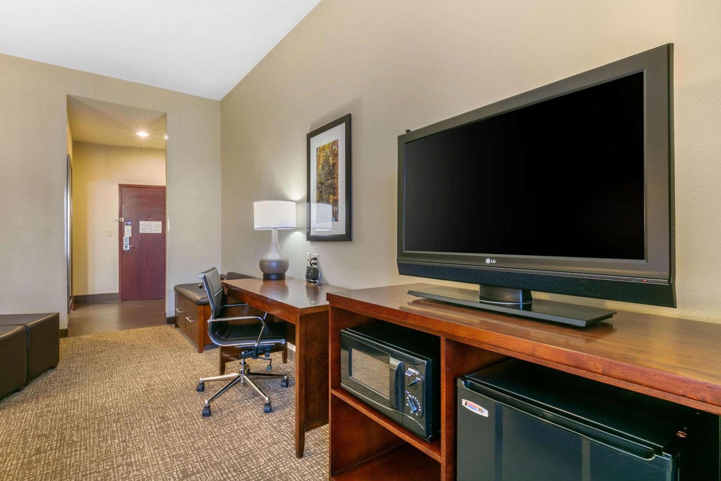 Standard Room J