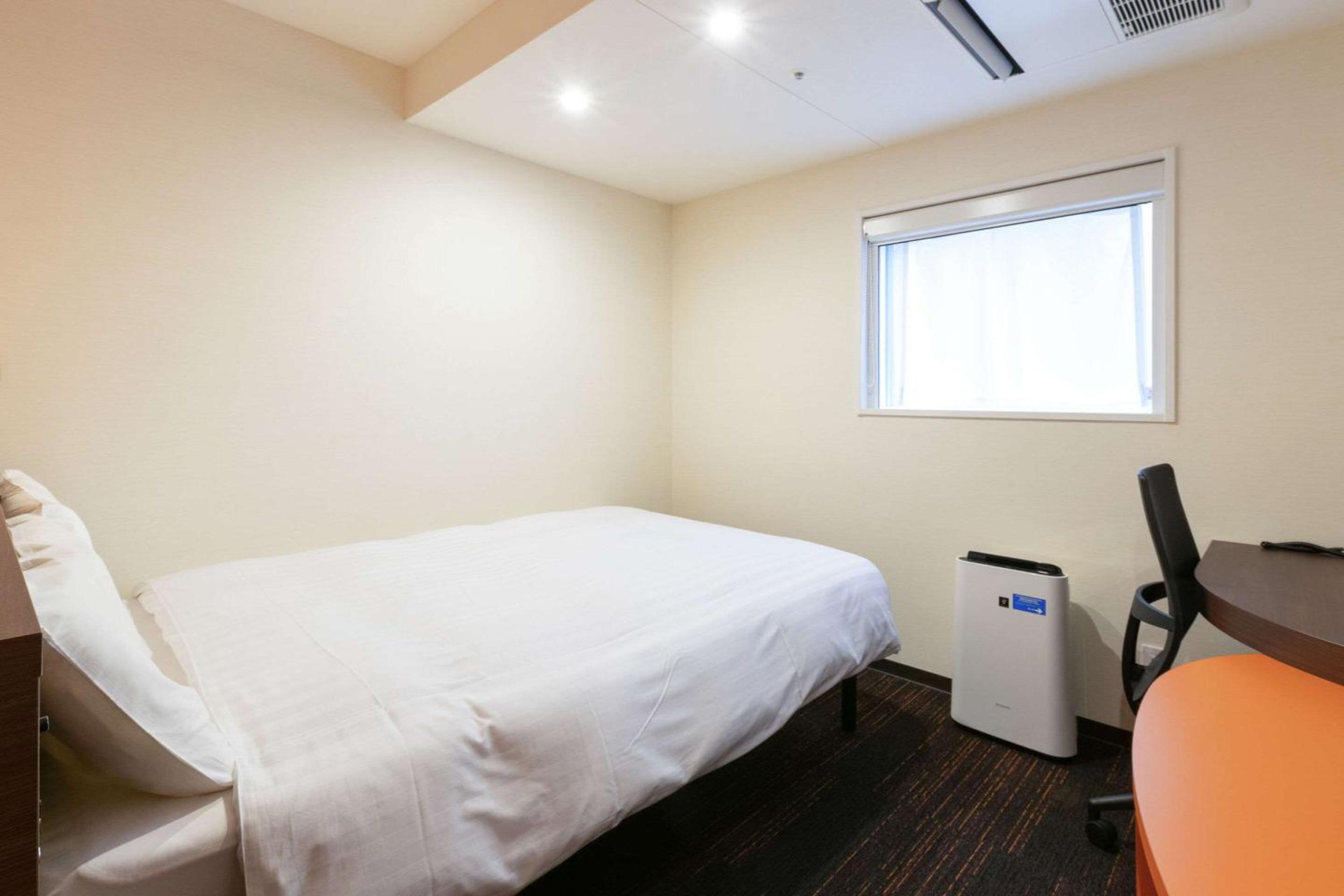Double Room - Non-Smoking photo 1