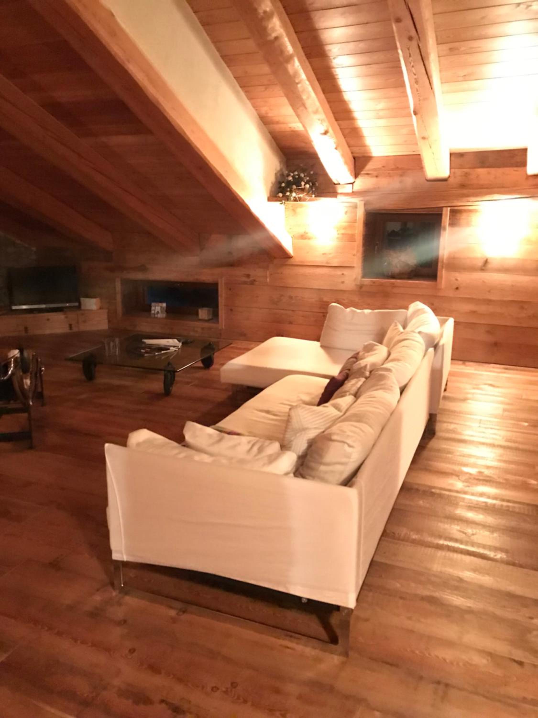 Two-Bedroom Chalet photo 1