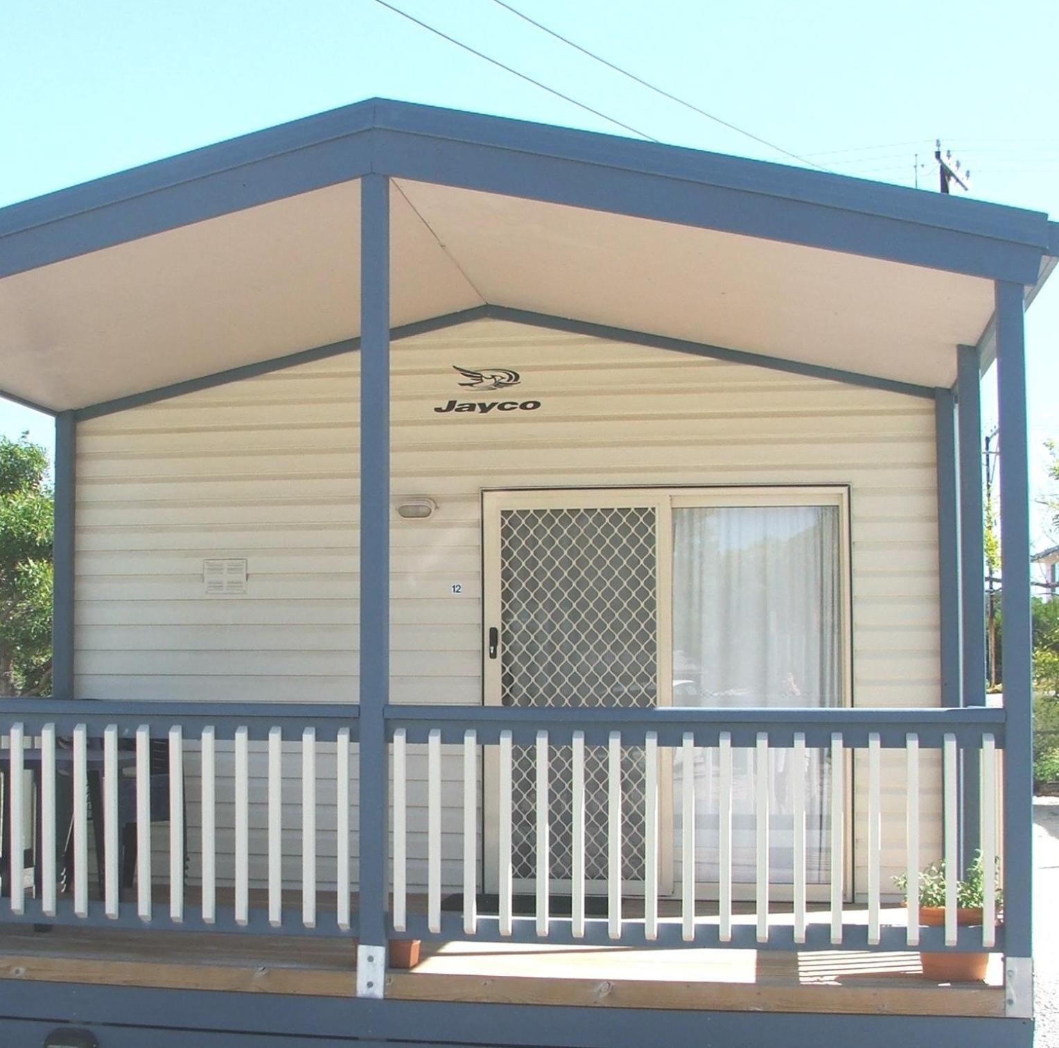 Bungalow - Water Front  photo 3