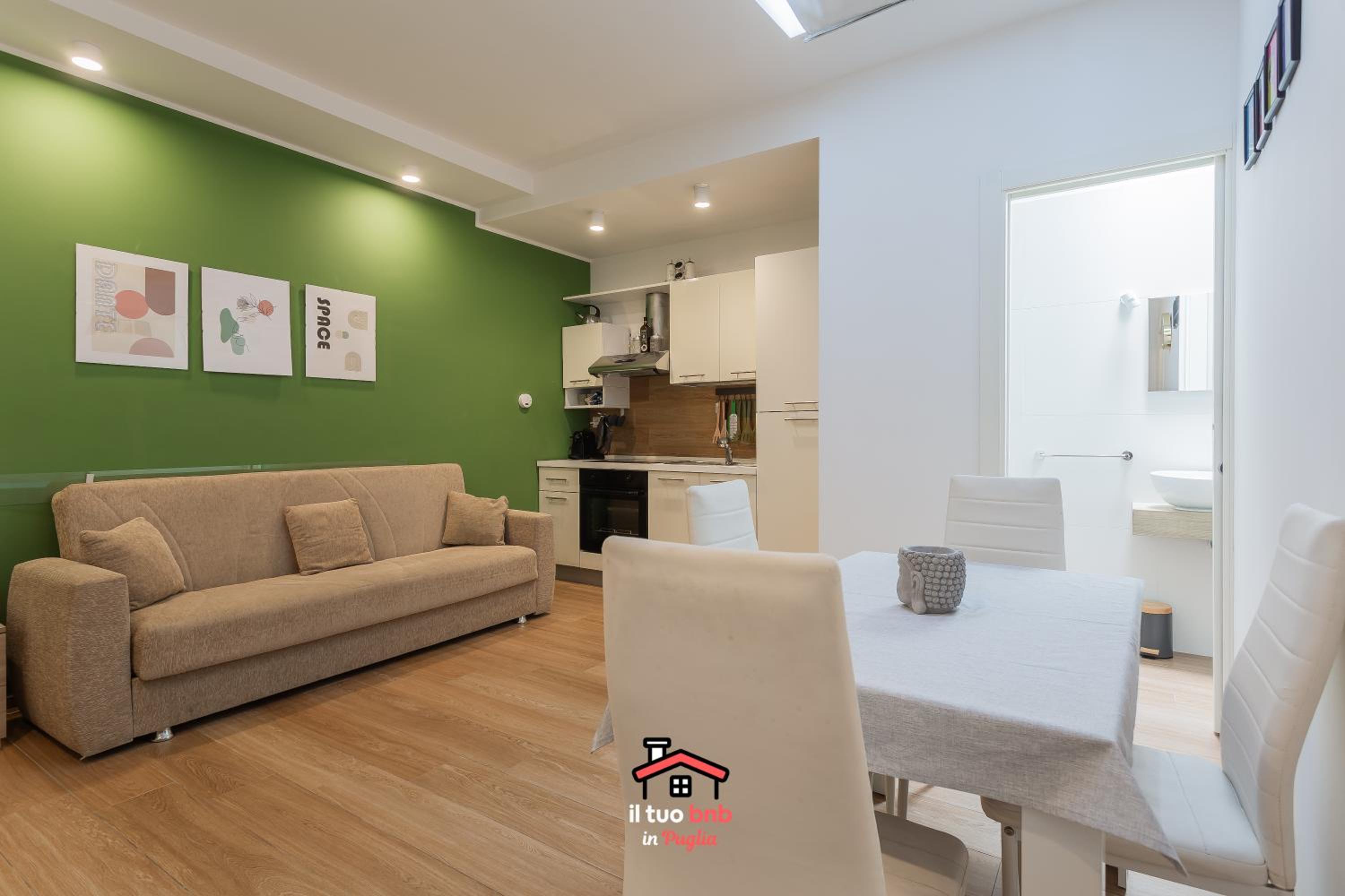 One-Bedroom Apartment