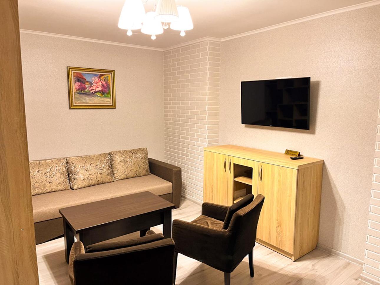 Studio Apartment photo 2