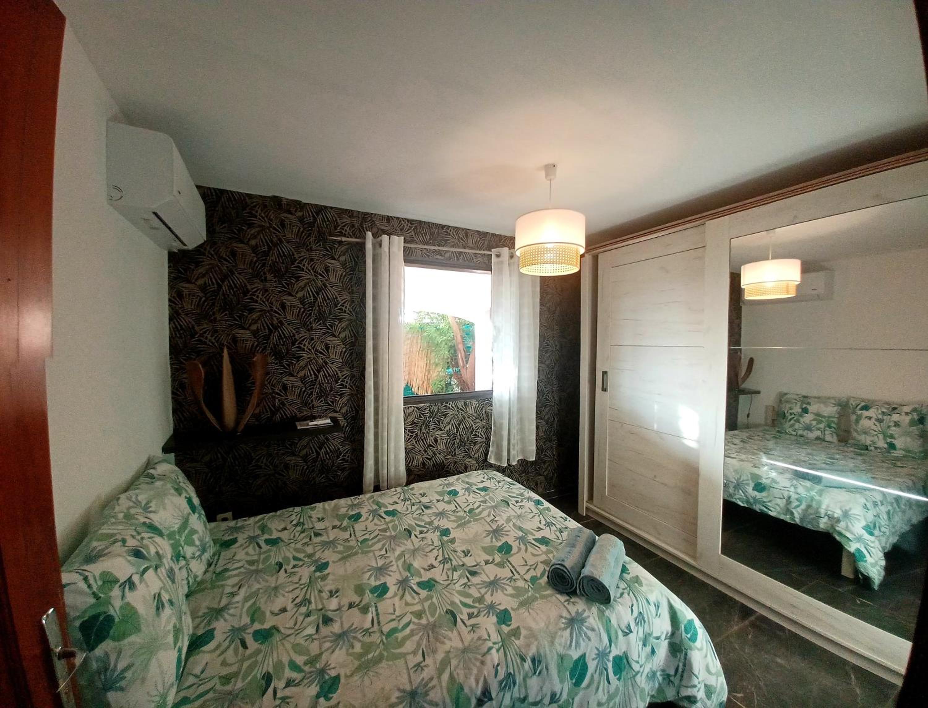 Three-Bedroom Villa photo 2
