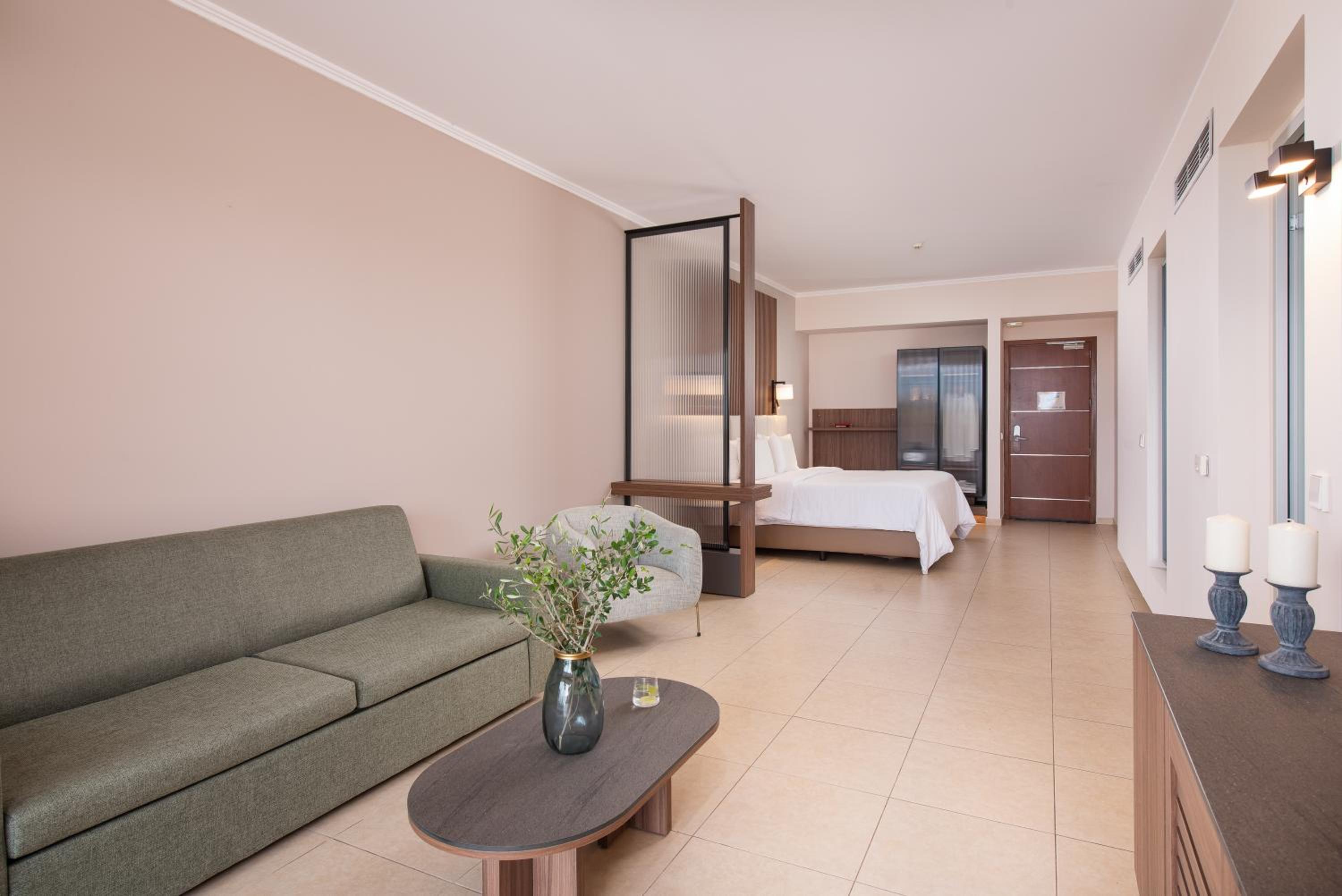 Junior Suite with Sea View photo 2