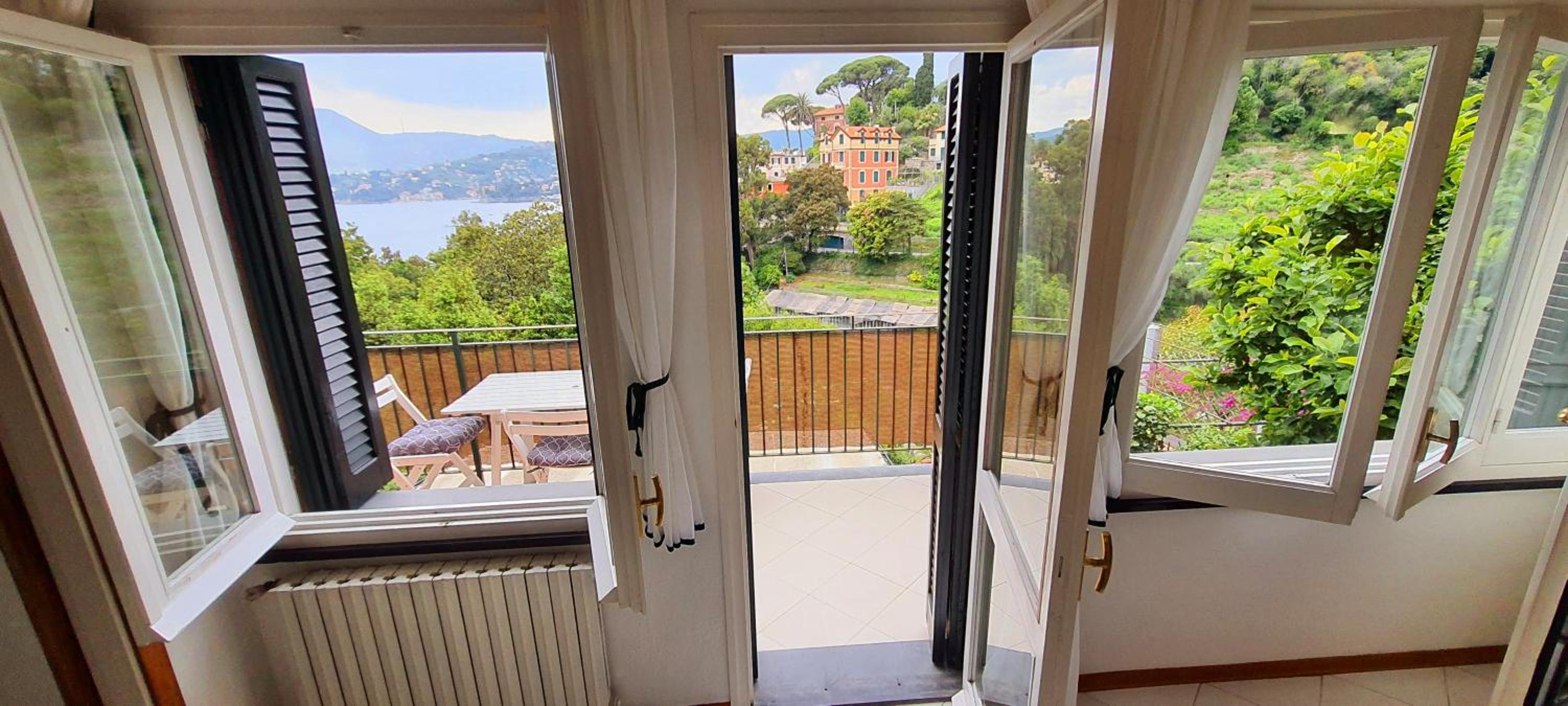 Two-Bedroom Apartment with Sea View photo 3