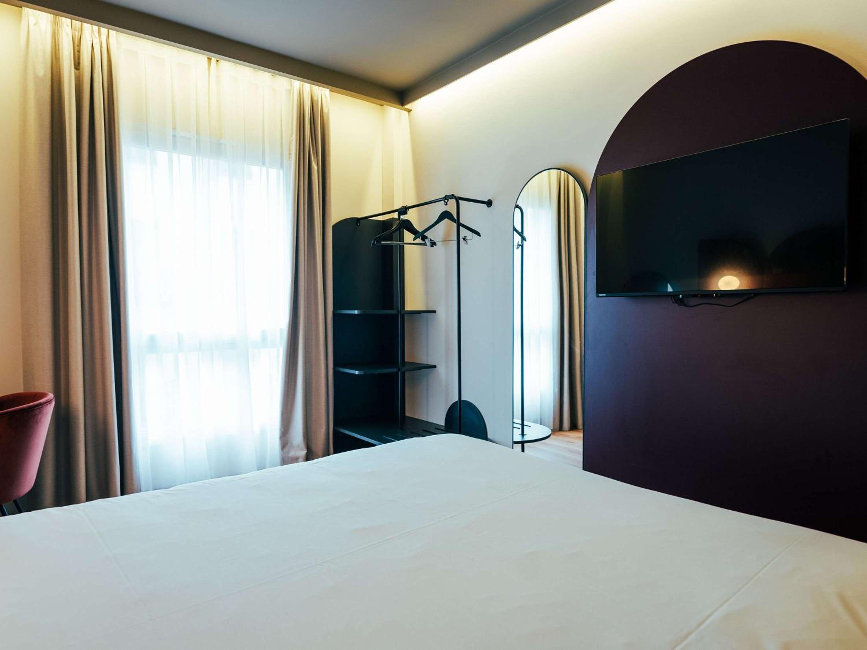 Standard room with 1 double bed