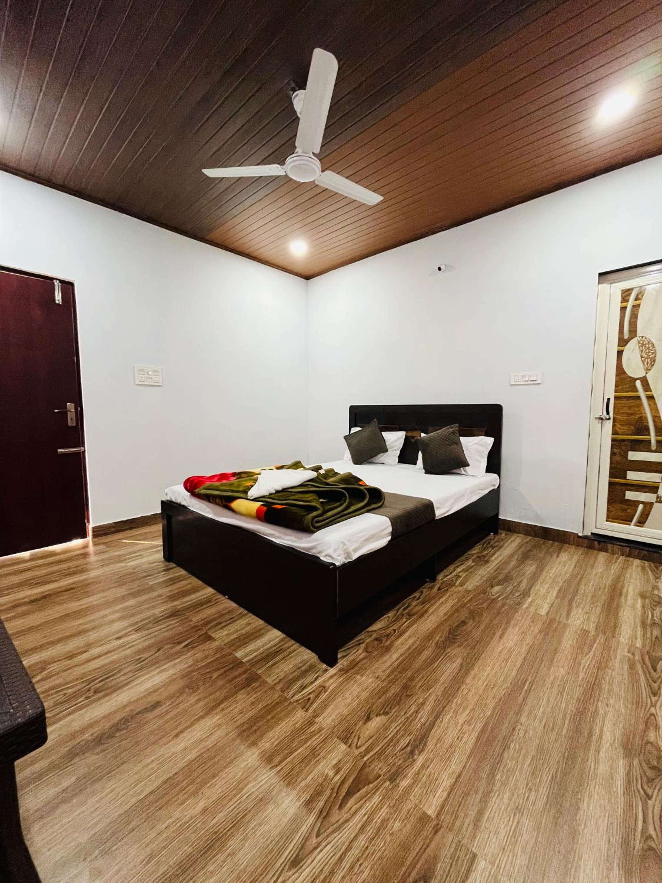 Double Room With Balcony