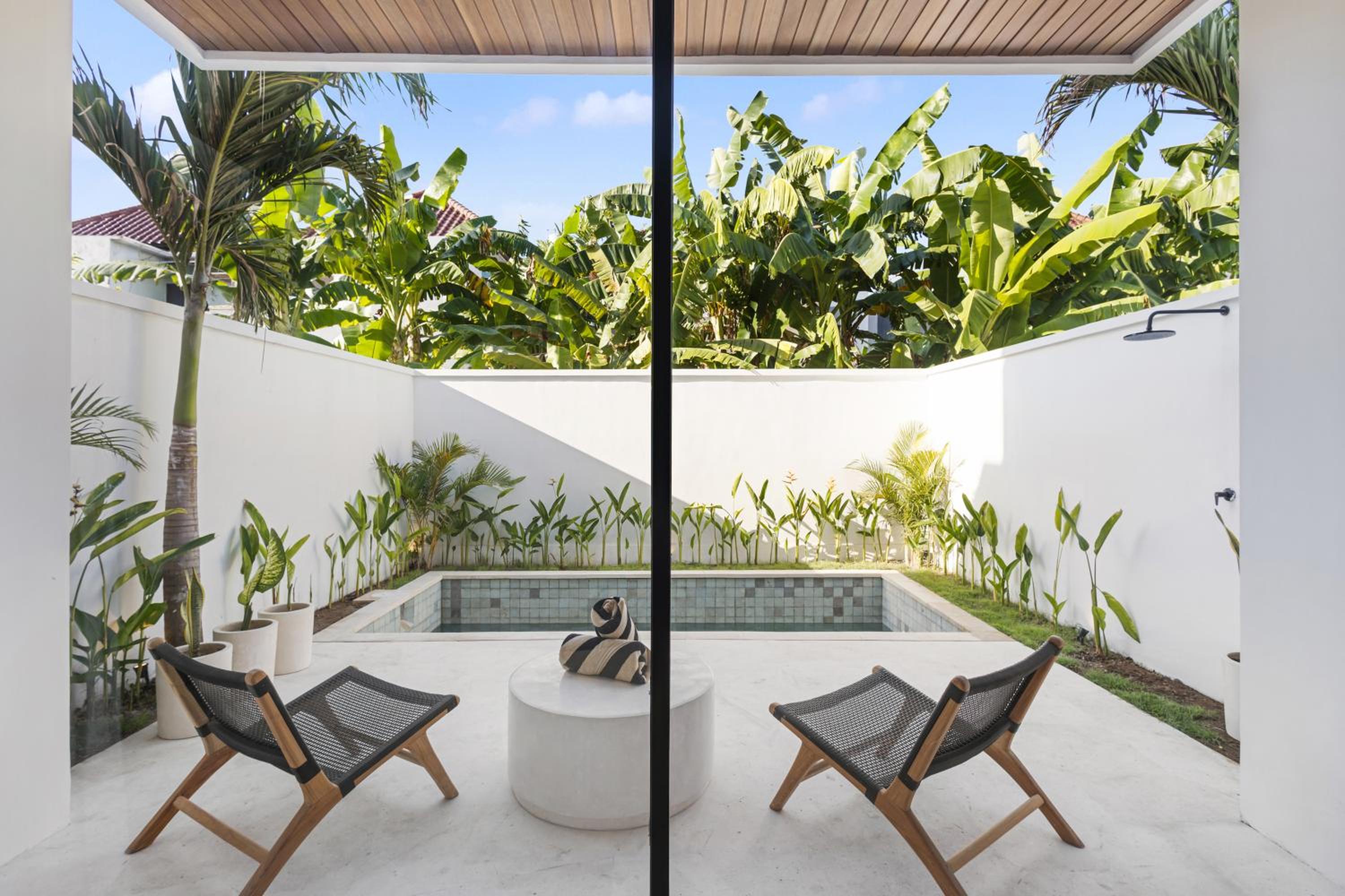 Villa with Private Pool - Photo 6