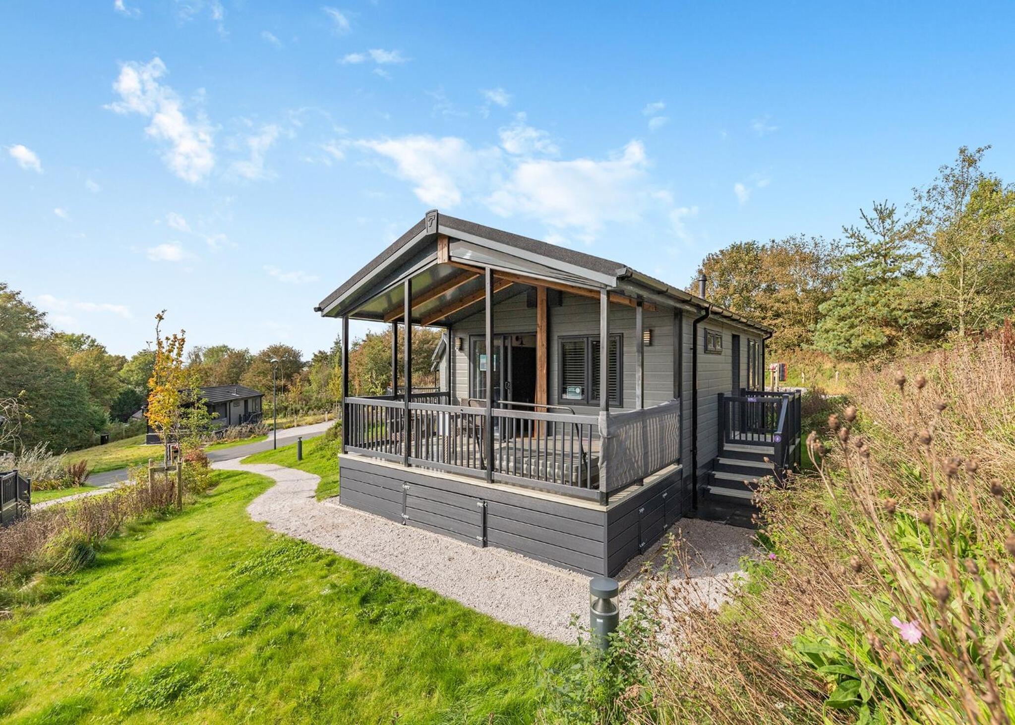 One-Bedroom House 1 photo 2