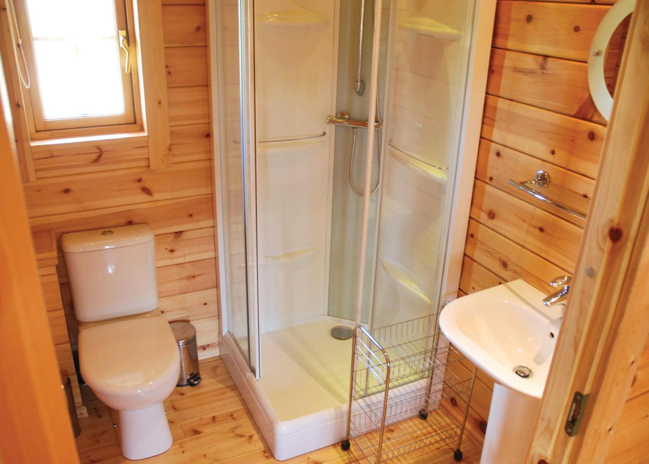 House 1 photo 3