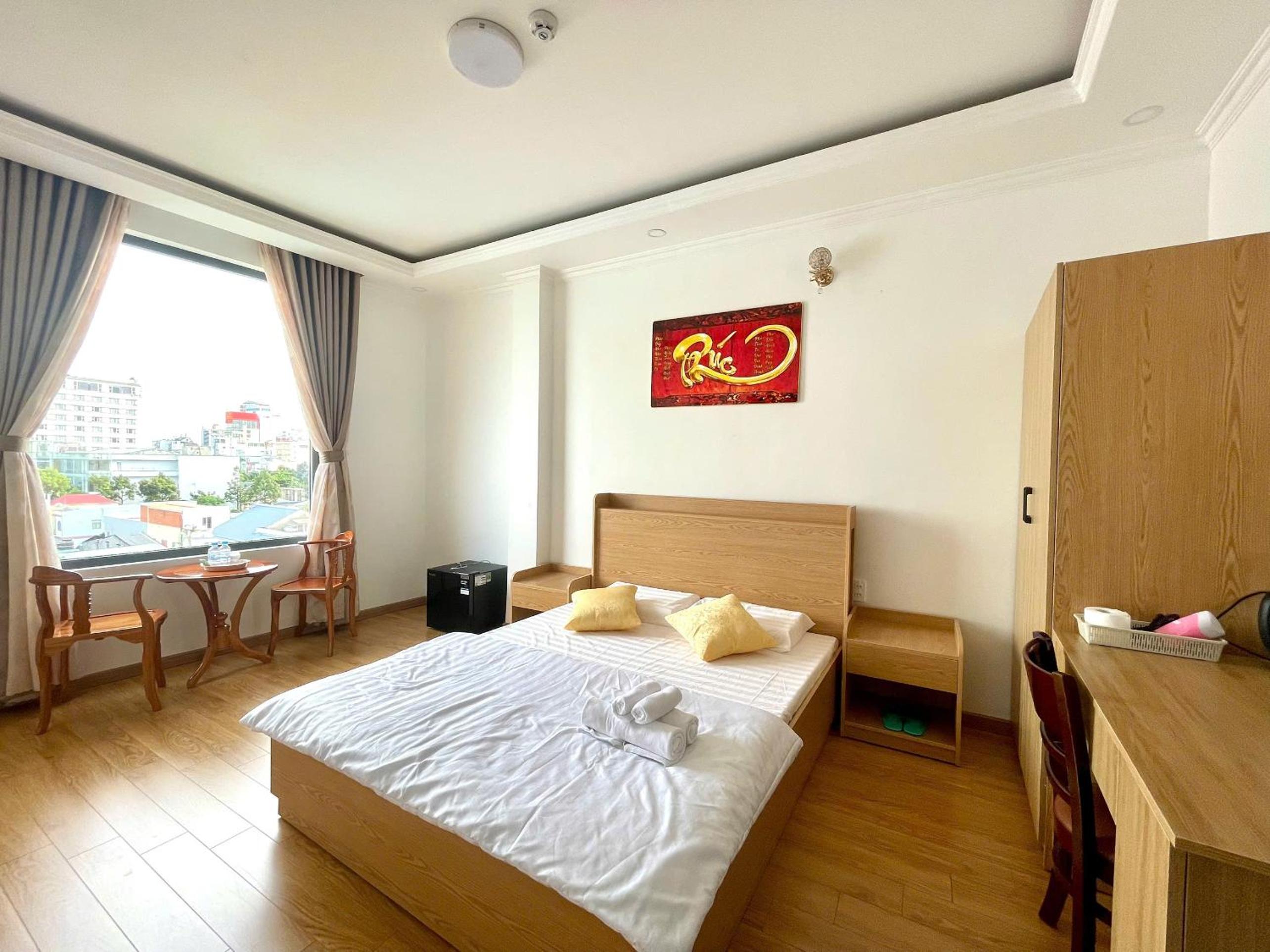 Deluxe Double or Twin Room with Balcony photo 2