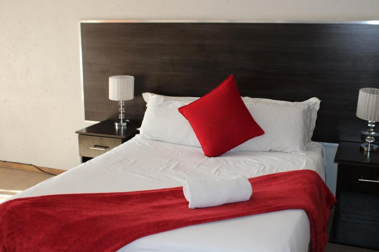 Budget Double Room photo 1