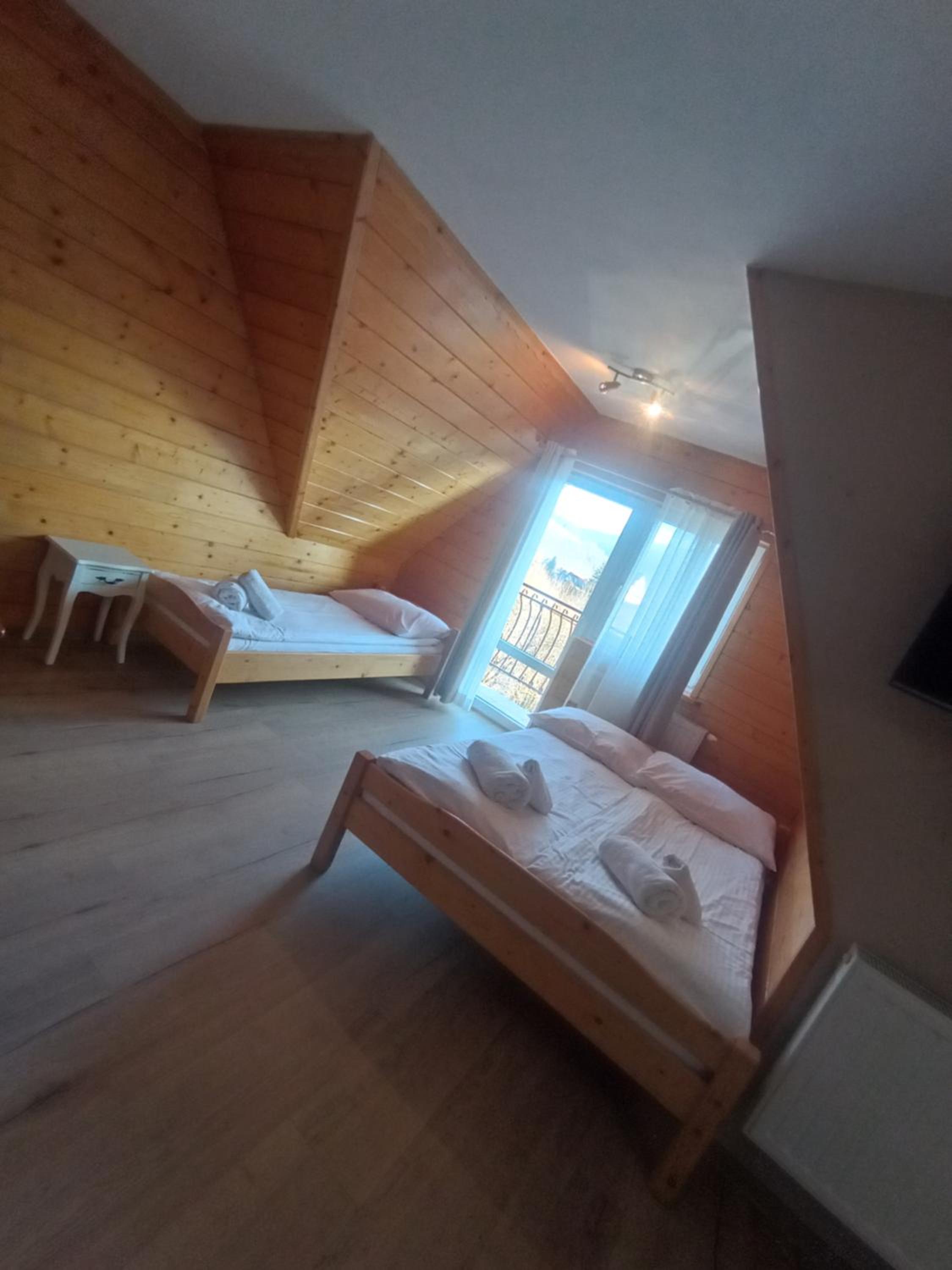 Apartment (3 Adults) with Balcony
