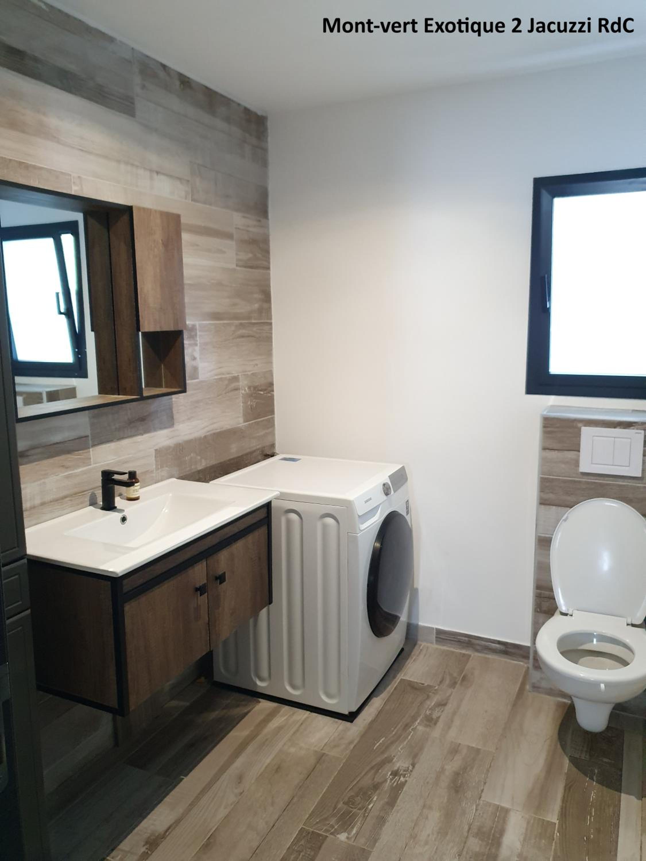 Deluxe Apartment - Photo 10