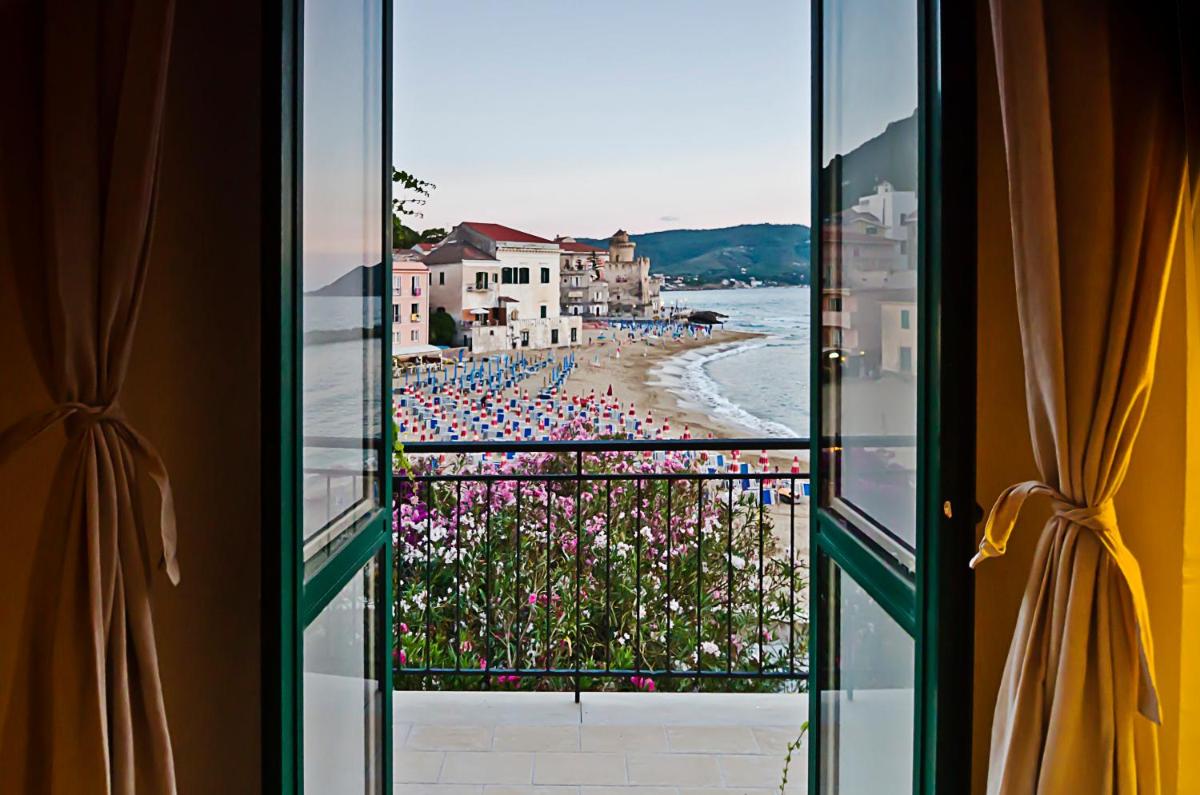 Two-Bedroom Apartment with Sea View