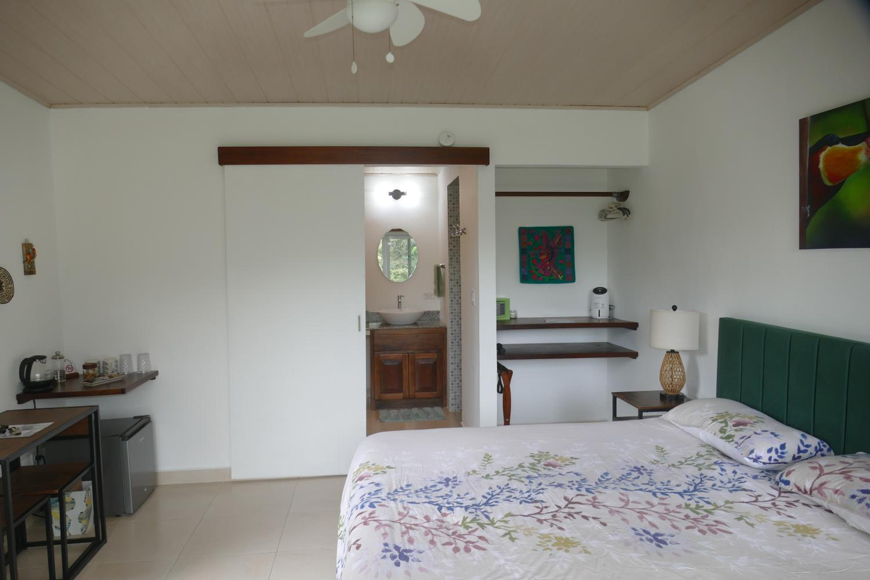 Bungalow with Garden View photo 3