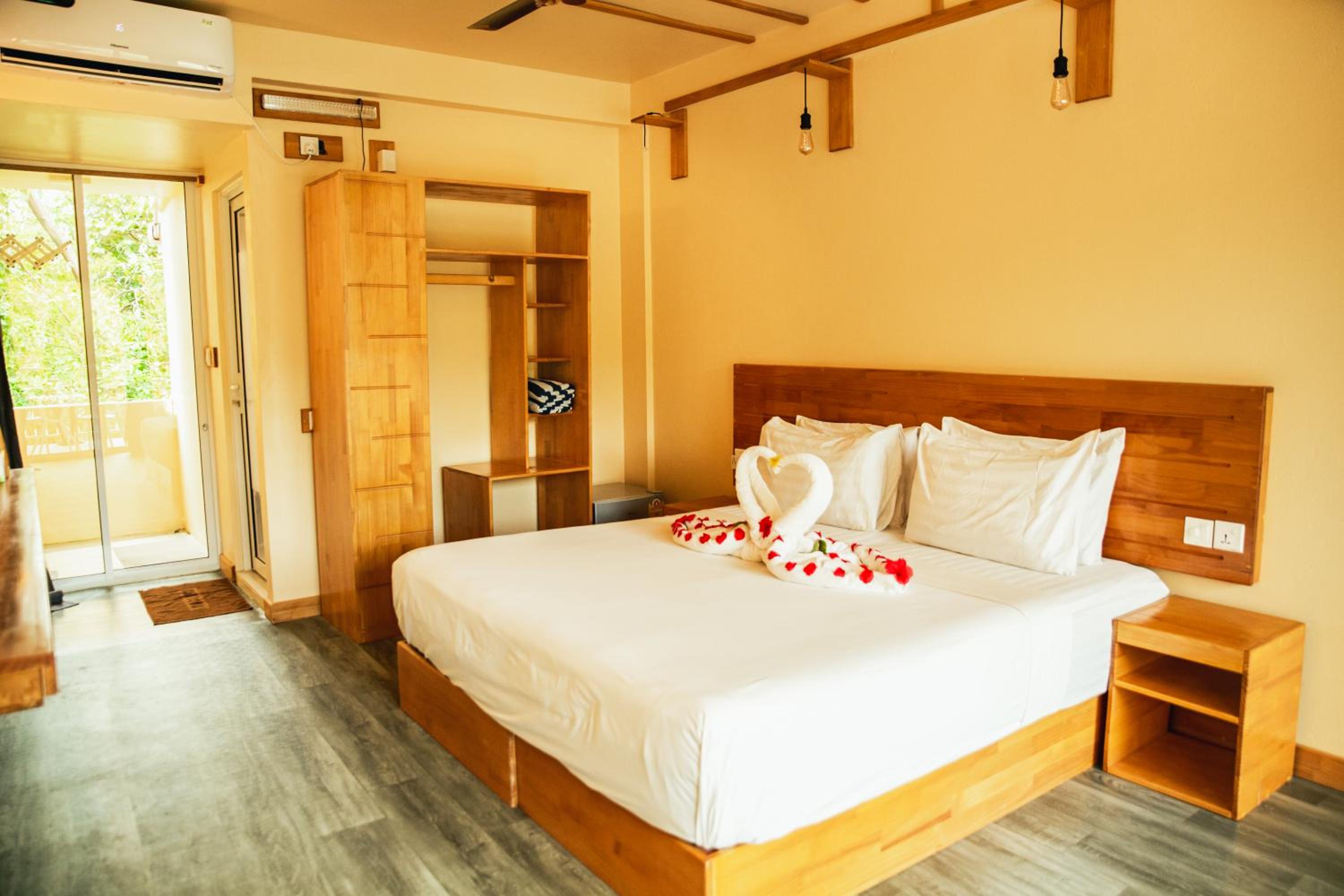 Deluxe Double or Twin Room with Balcony photo 1