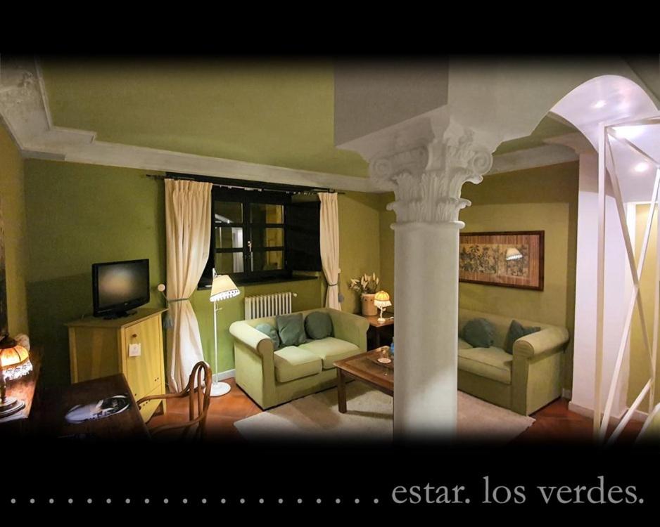 Double Room with Spa Bath photo 3