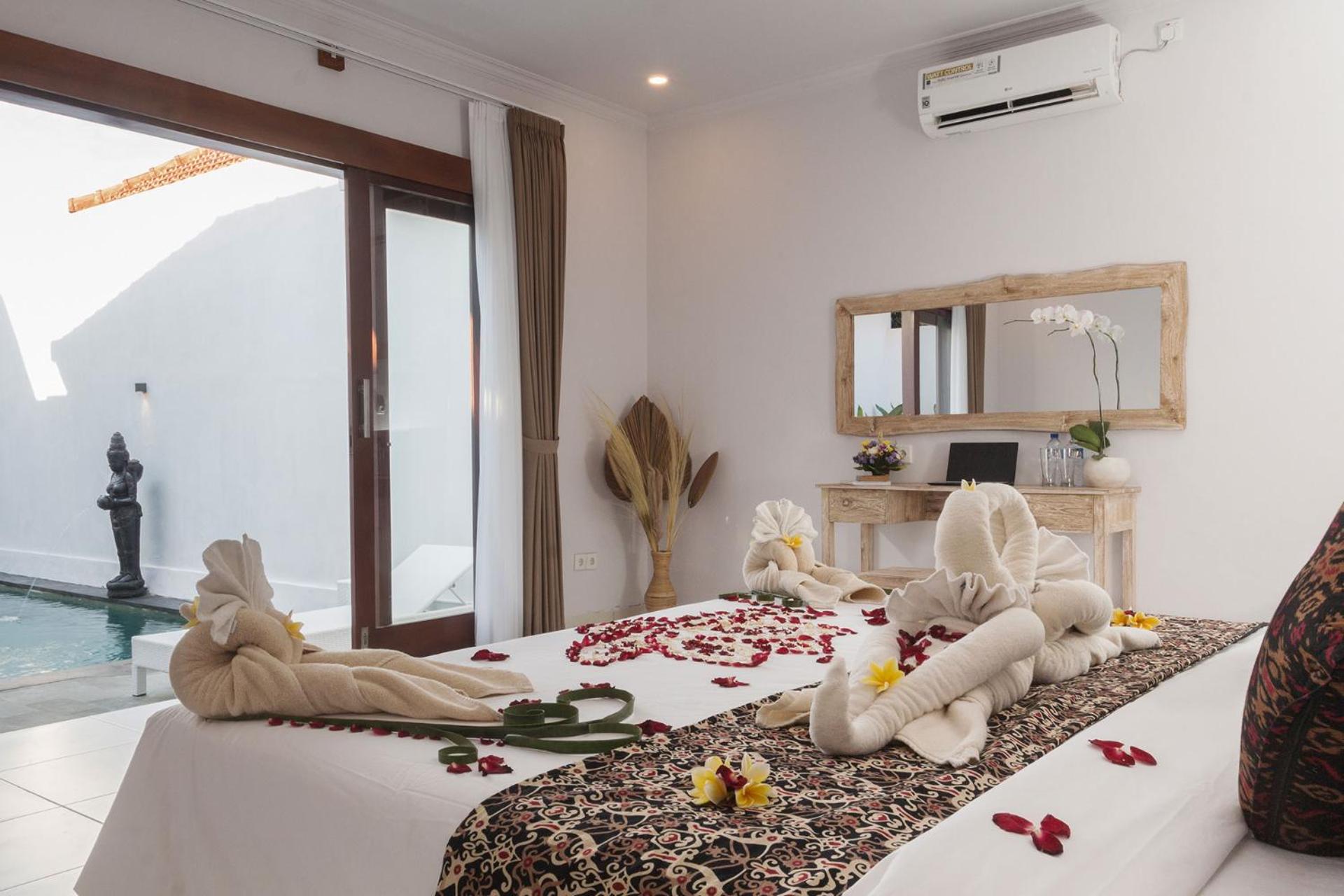 Two-Bedroom Villa - Photo 22