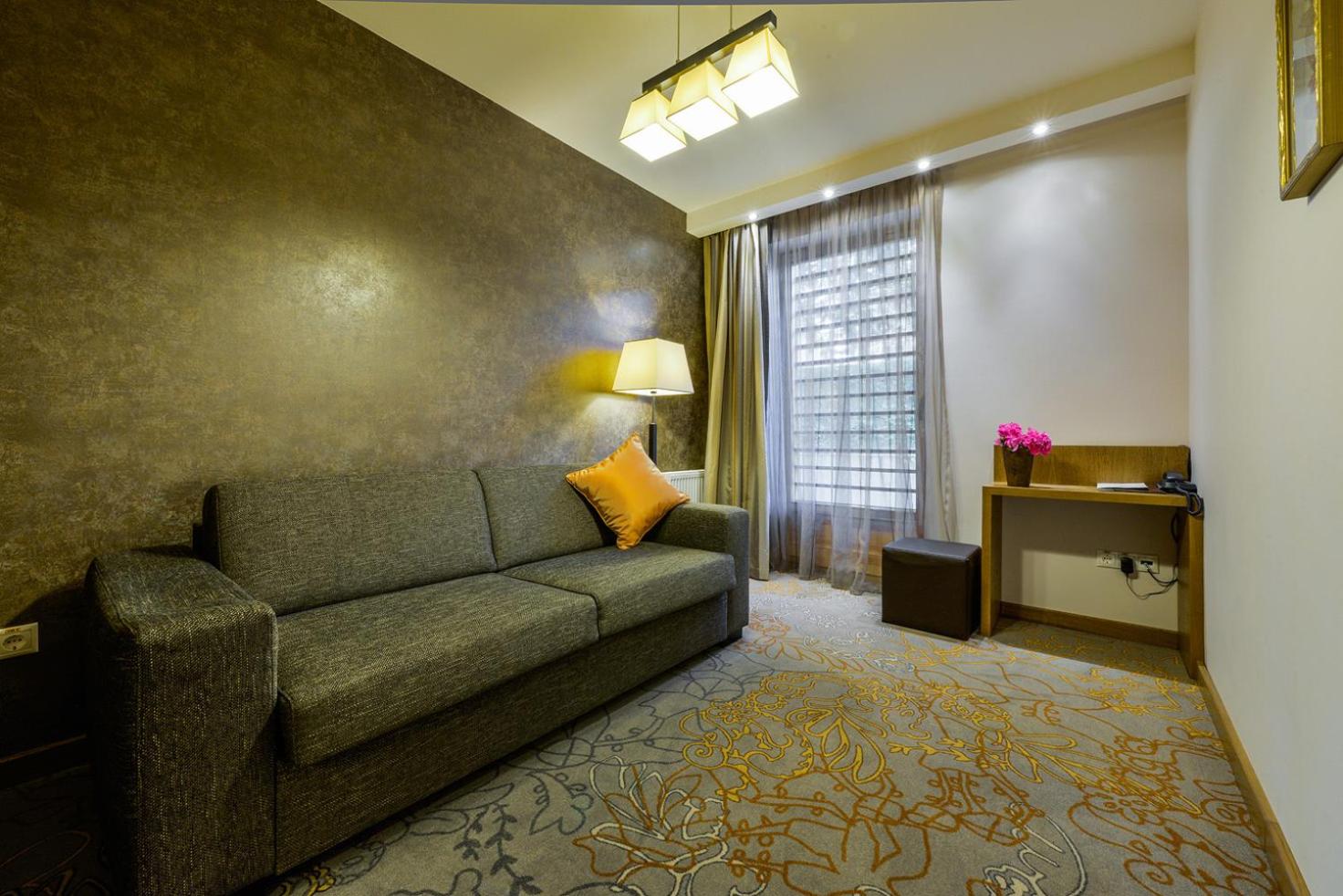 Superior Queen Room photo 1