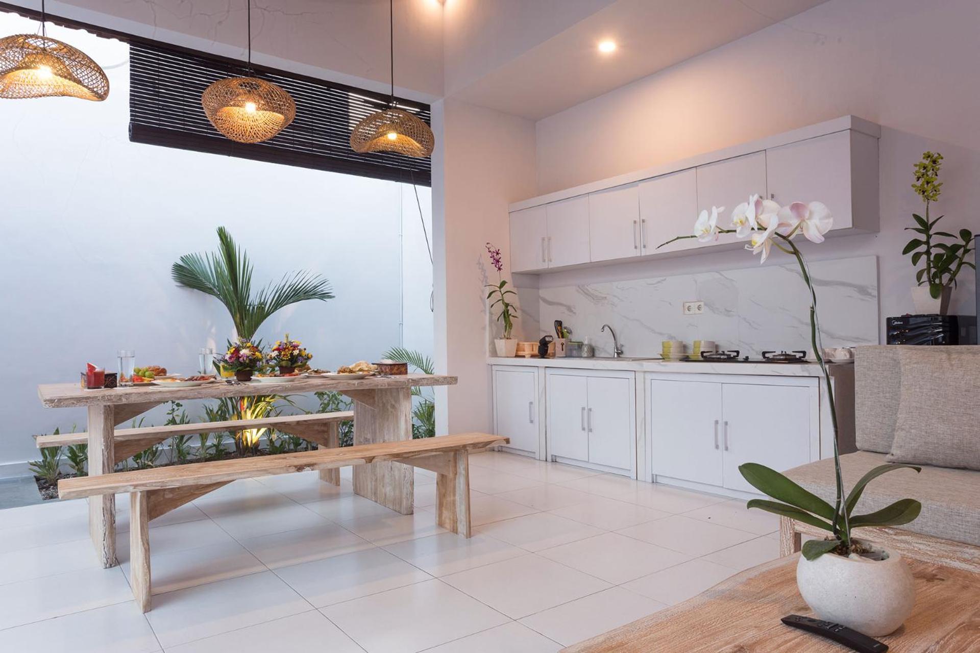 Two-Bedroom Villa - Photo 12
