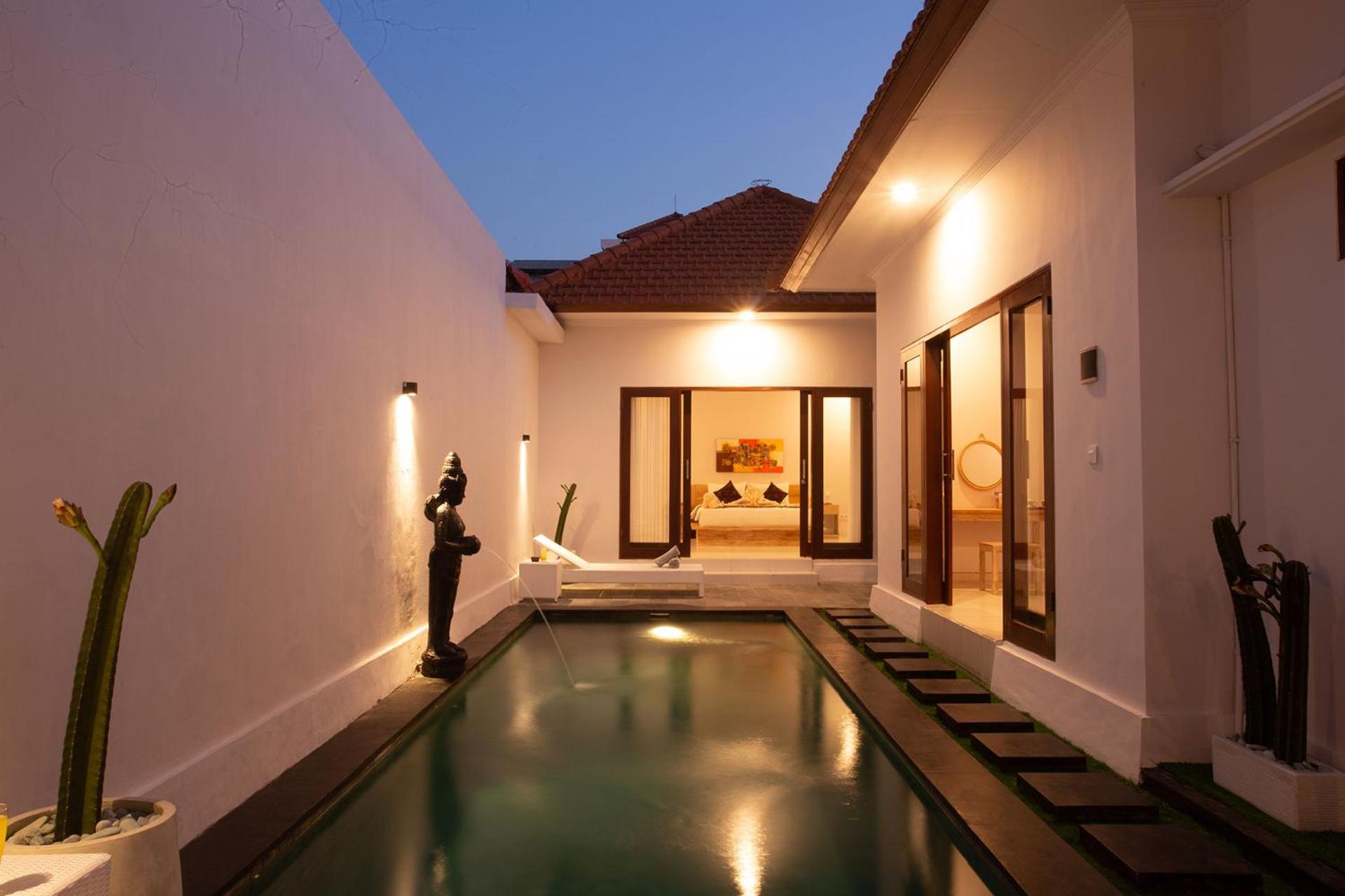 Two-Bedroom Villa - Photo 4